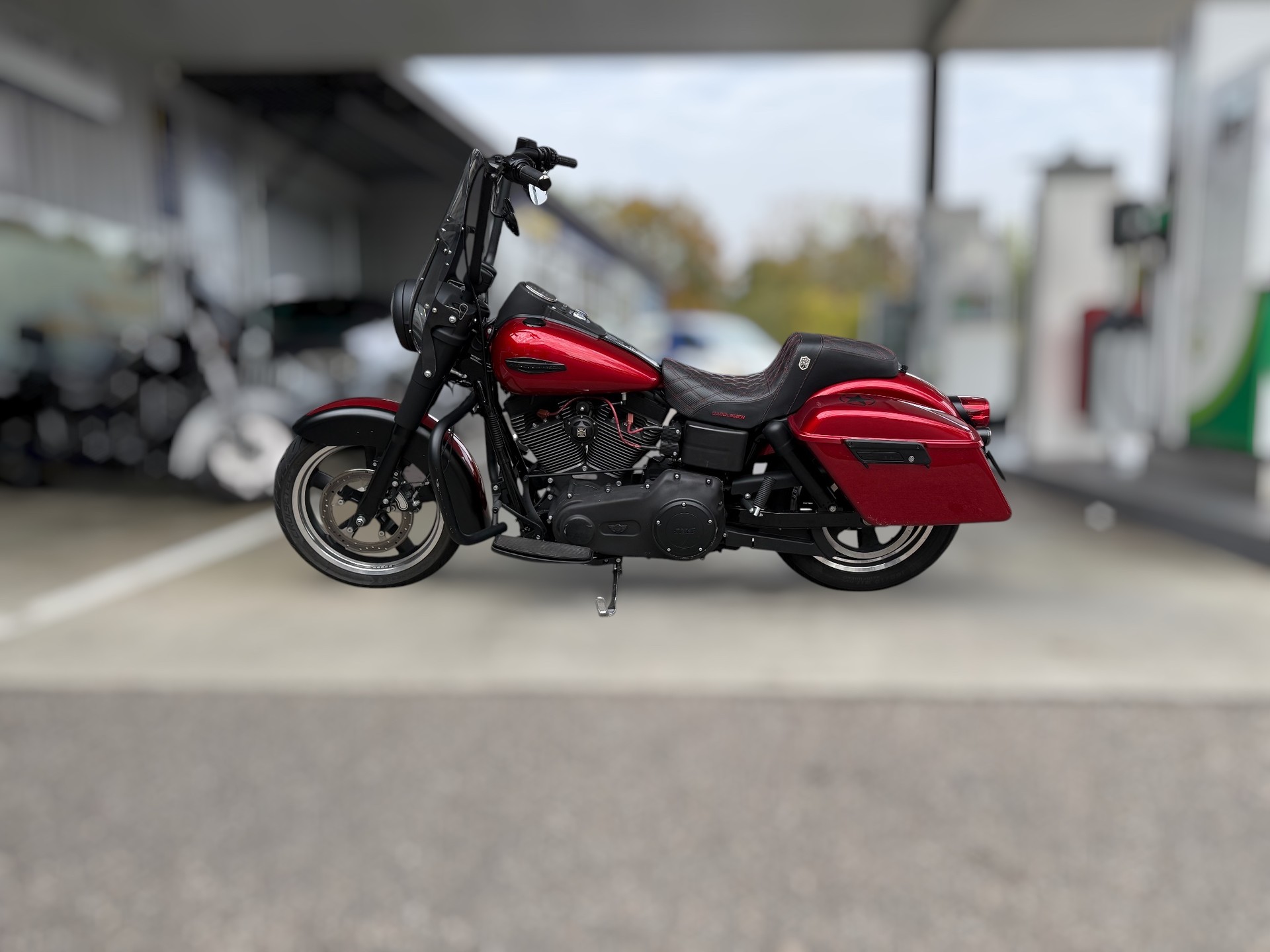 HARLEY-DAVIDSON FLD Dyna Switchback ABS-image-14