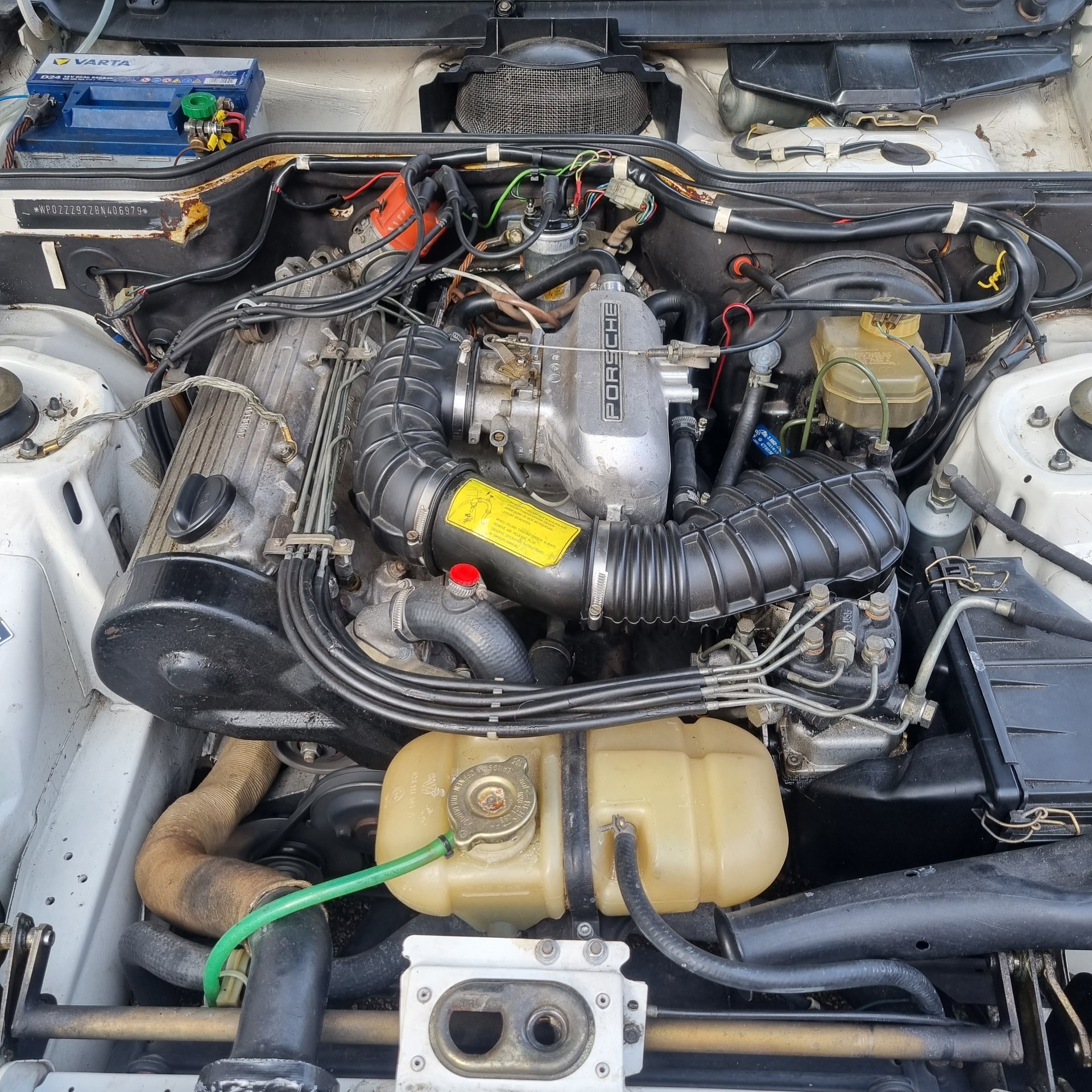 PORSCHE 924-image-6