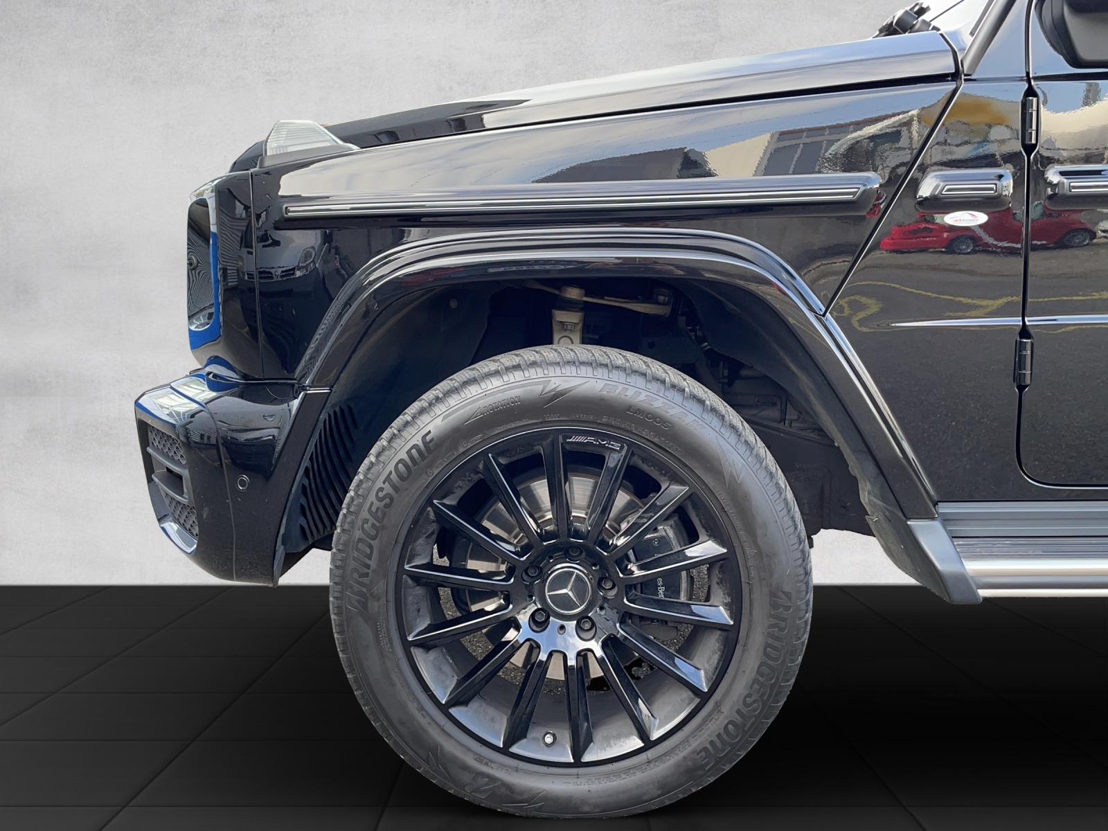 MERCEDES-BENZ G 400 d AMG Line 9G-Tronic-image-19