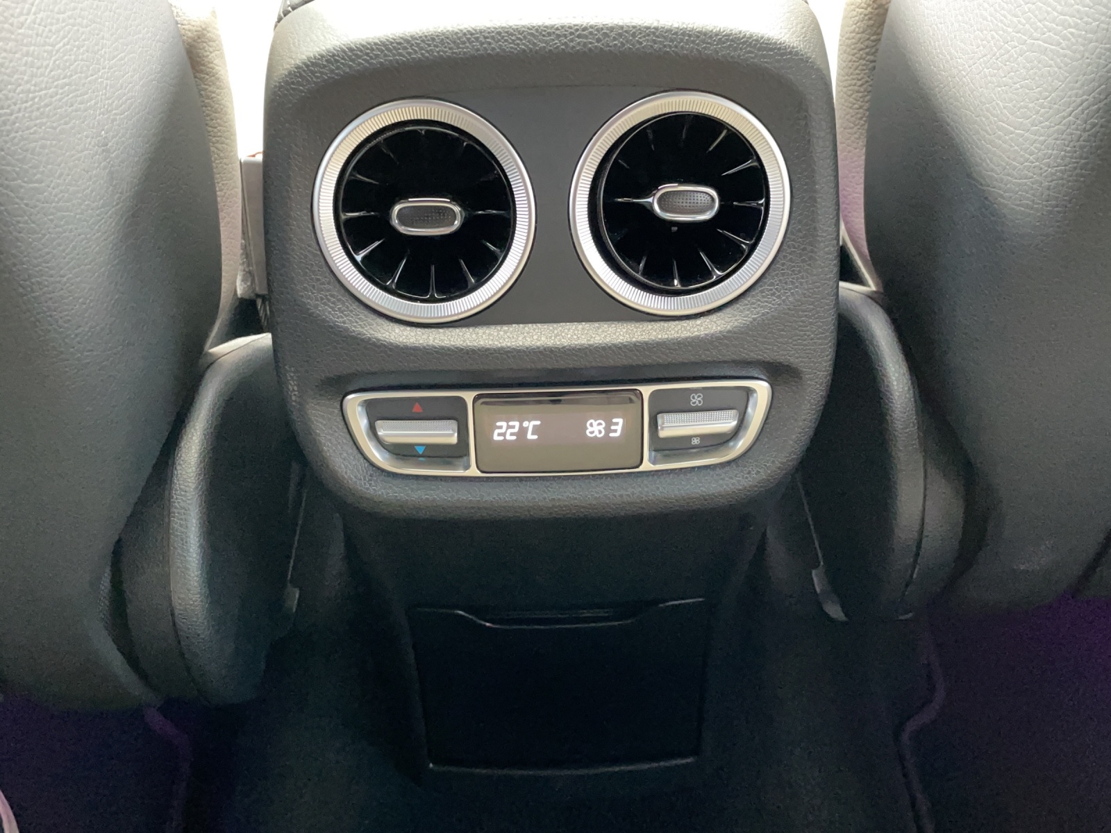 MERCEDES-BENZ G 400 d AMG Line 9G-Tronic-image-22