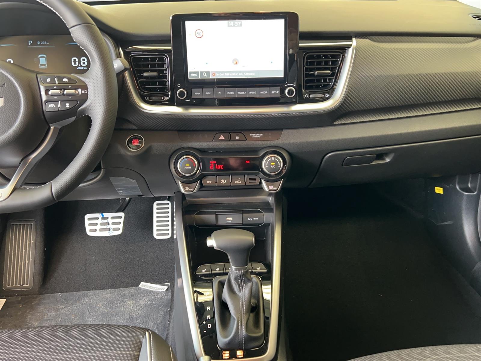 KIA Stonic 1.0 T-GDi MHEV GT-Line-image-10