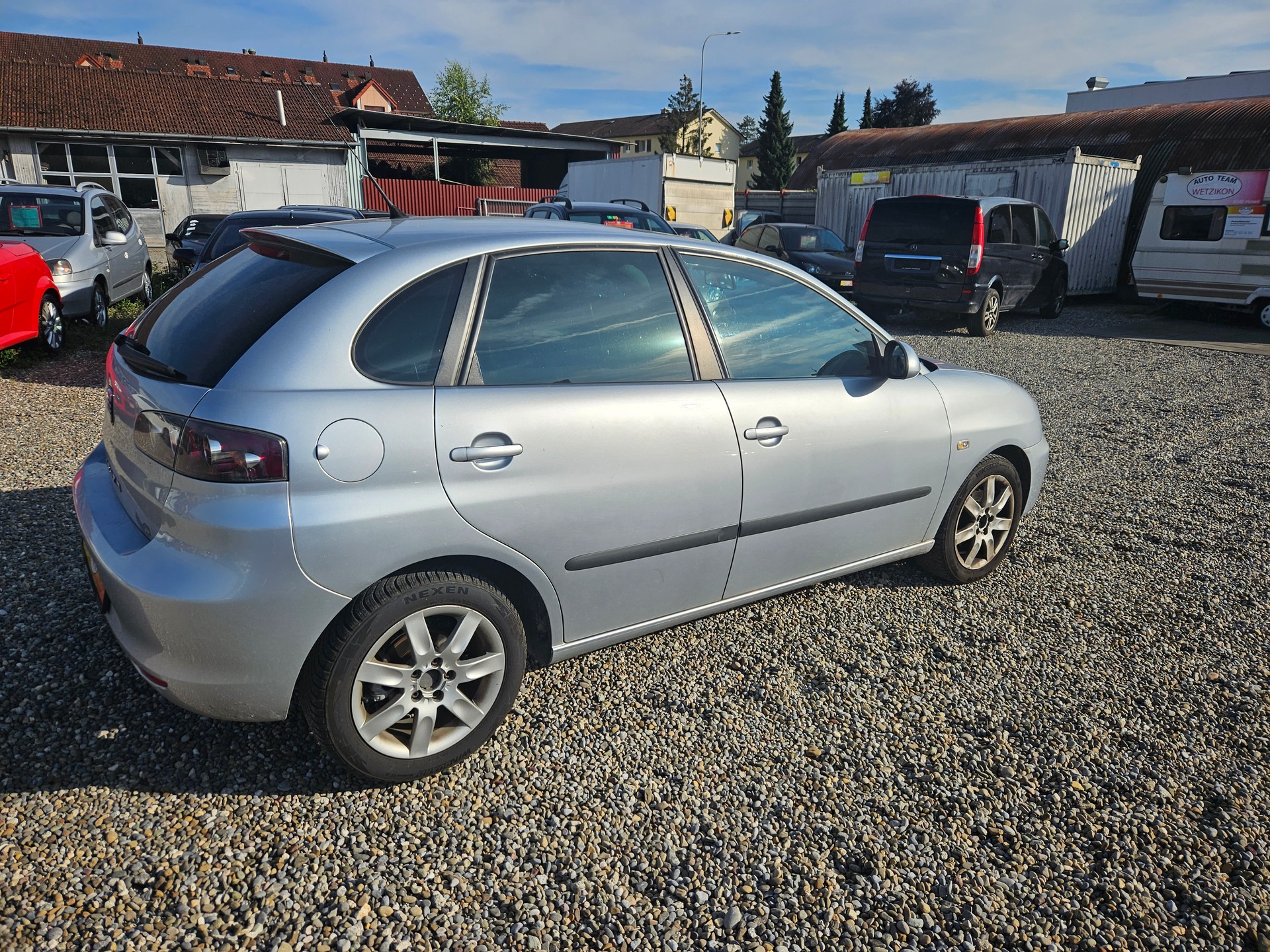 SEAT Ibiza 1.4 16V Edition Joya-image-3
