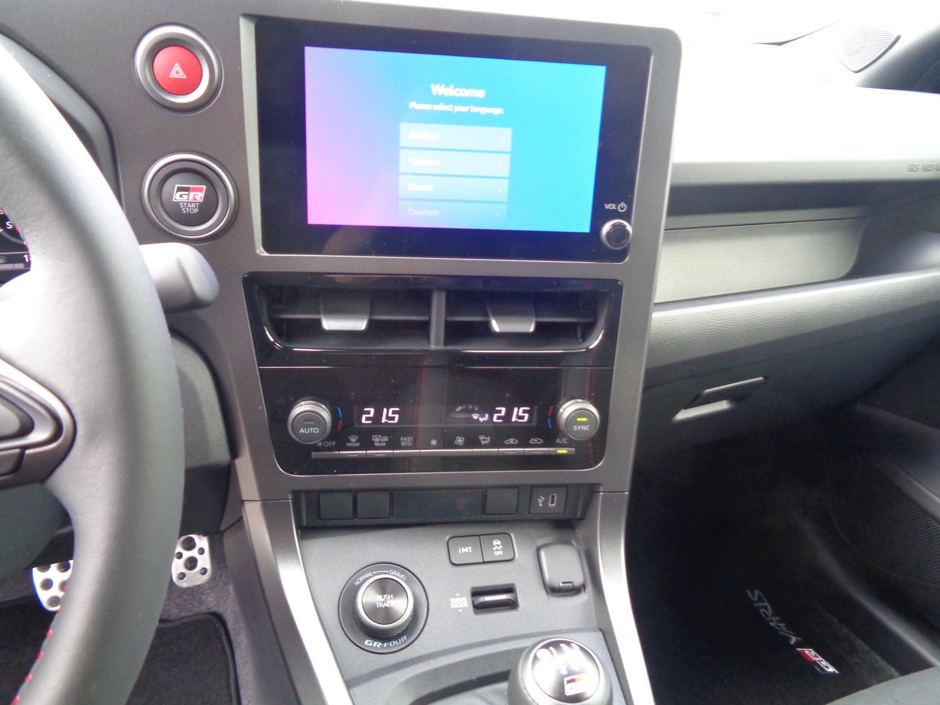 TOYOTA Yaris 1.6 GR Sport-image-9
