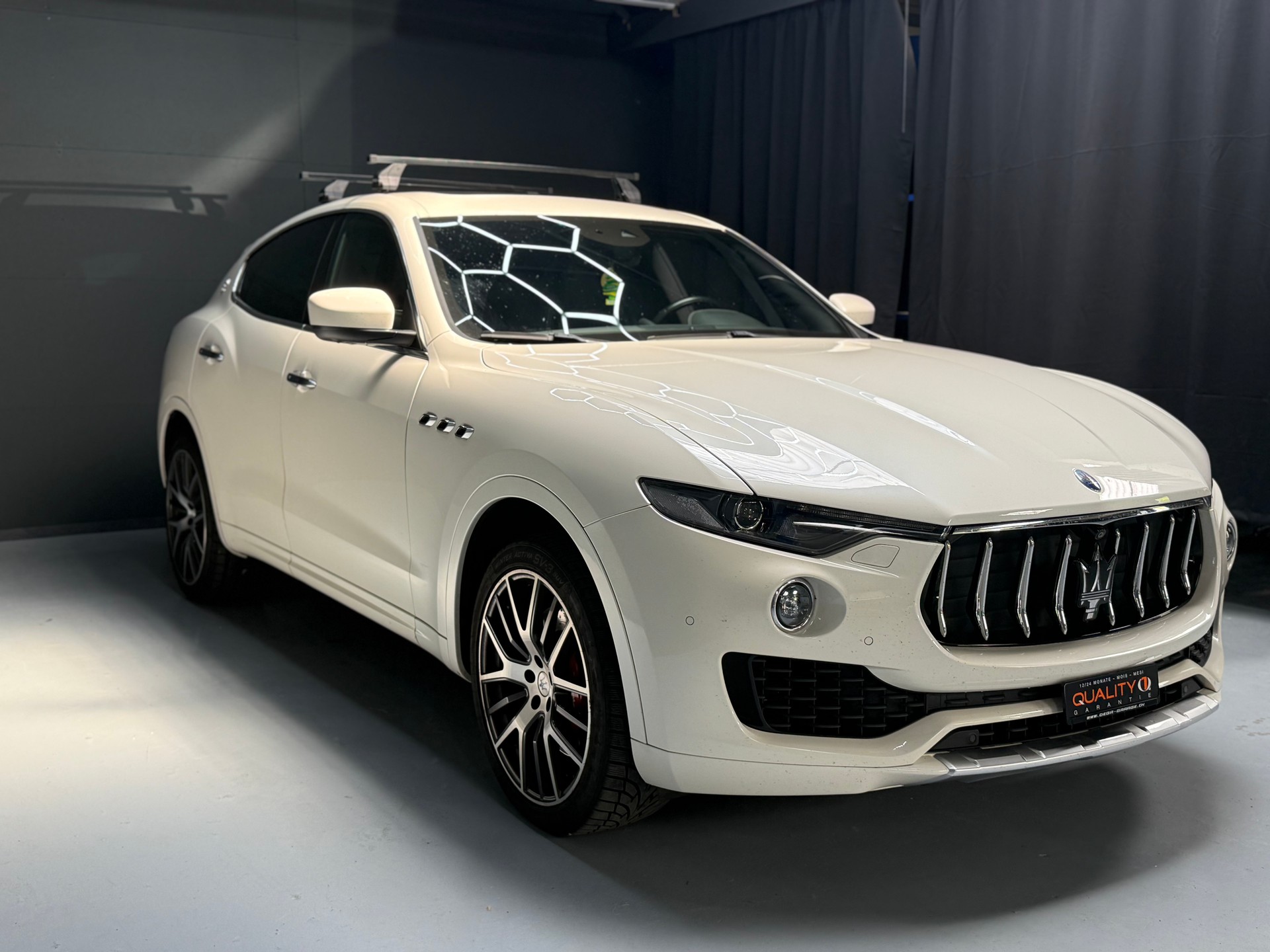 MASERATI Levante S 3.0 V6 GranSport Automatica-image-2