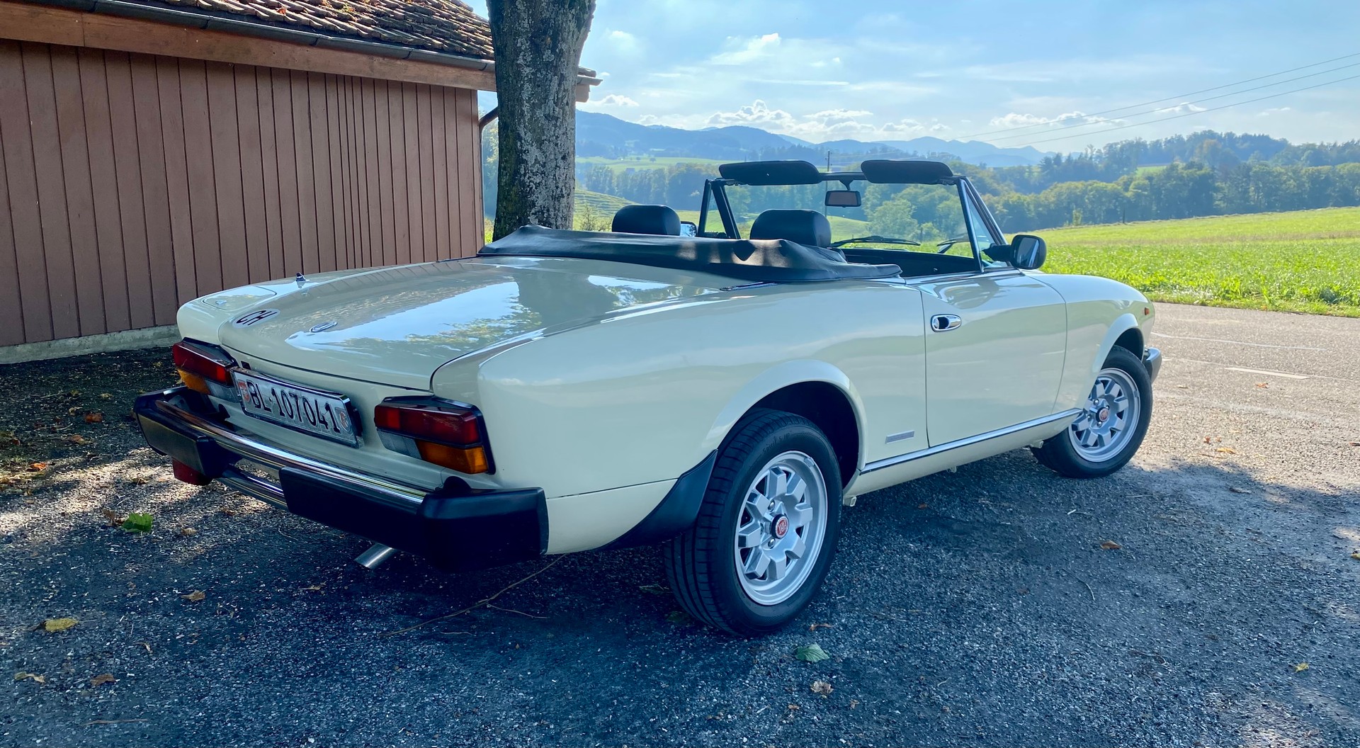 FIAT Spider 124 DS Europa 2.0 i.e.-image-3