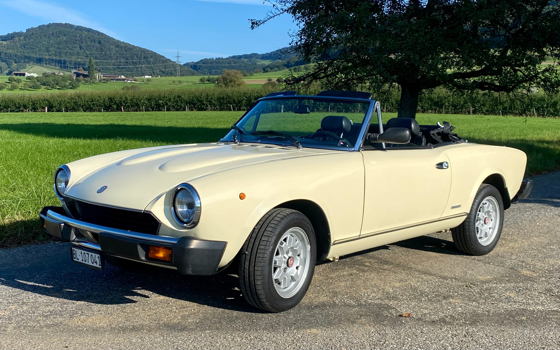 FIAT Spider 124 DS Europa 2.0 i.e.-image-1