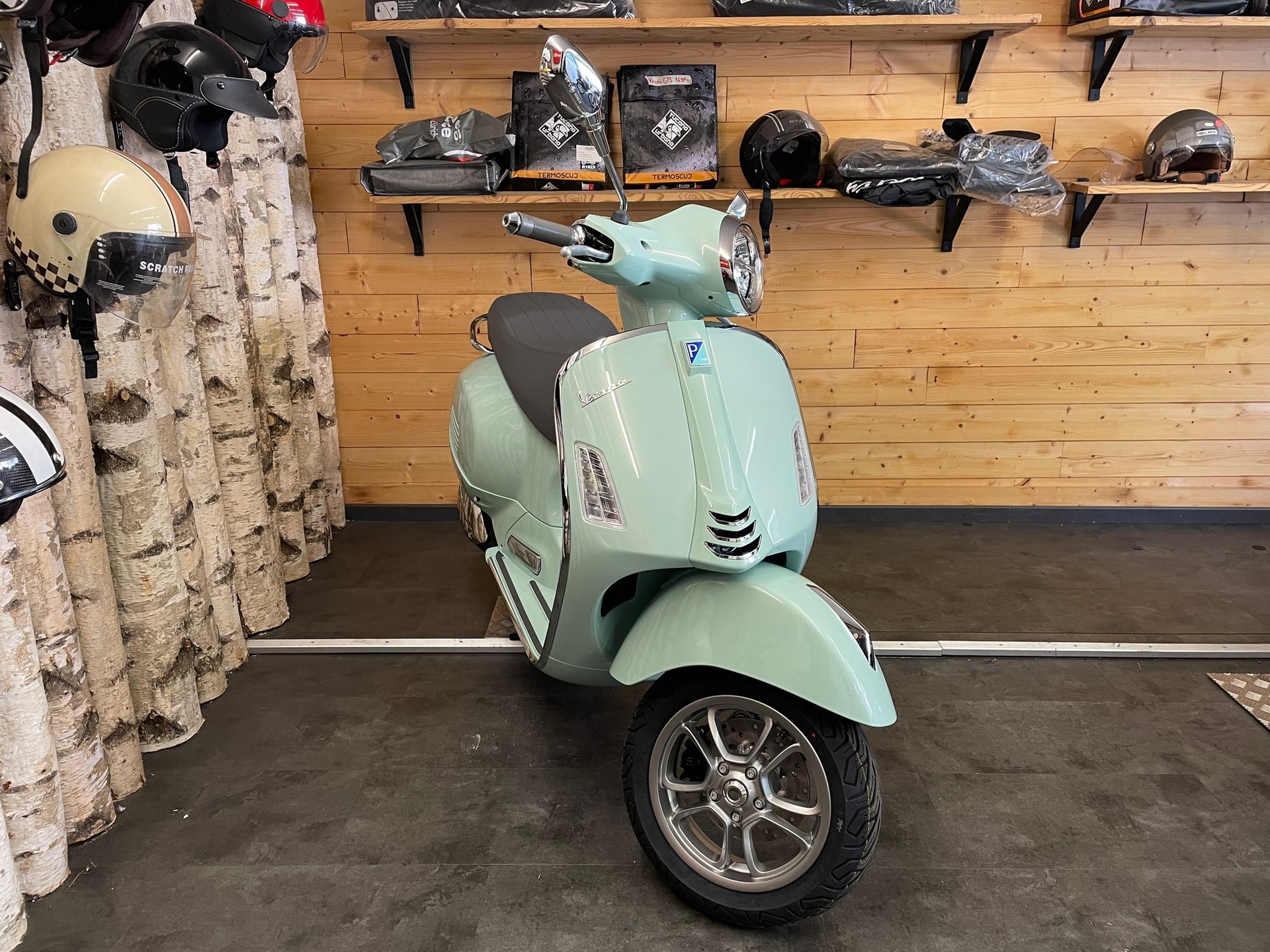 PIAGGIO Vespa GTS 310 E5+-image-3