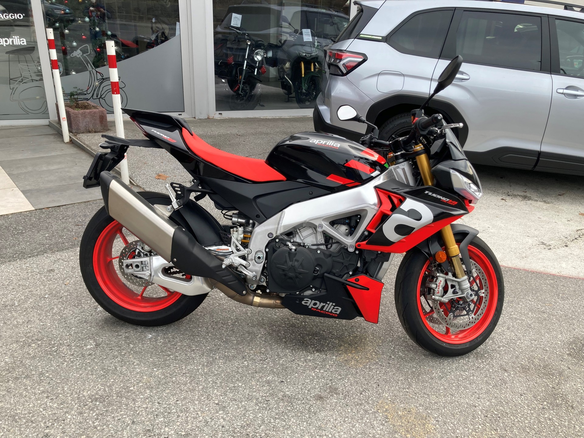 APRILIA Tuono V4 1100 E5+ Factory-image-4
