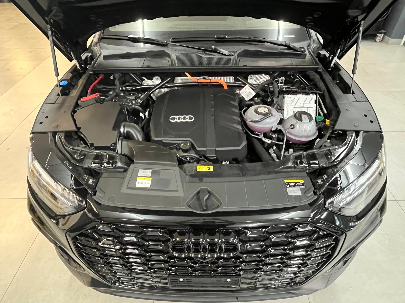 AUDI Q5 Sportback 50 TFSI e PHEV S line quattro S-tronic-image-15