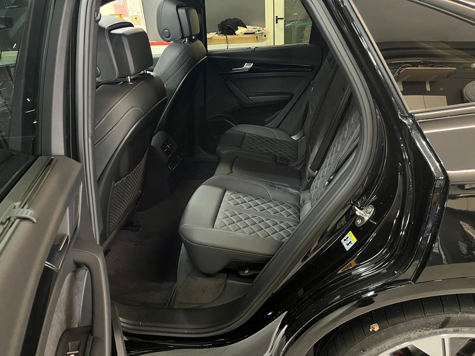AUDI Q5 Sportback 50 TFSI e PHEV S line quattro S-tronic-image-9