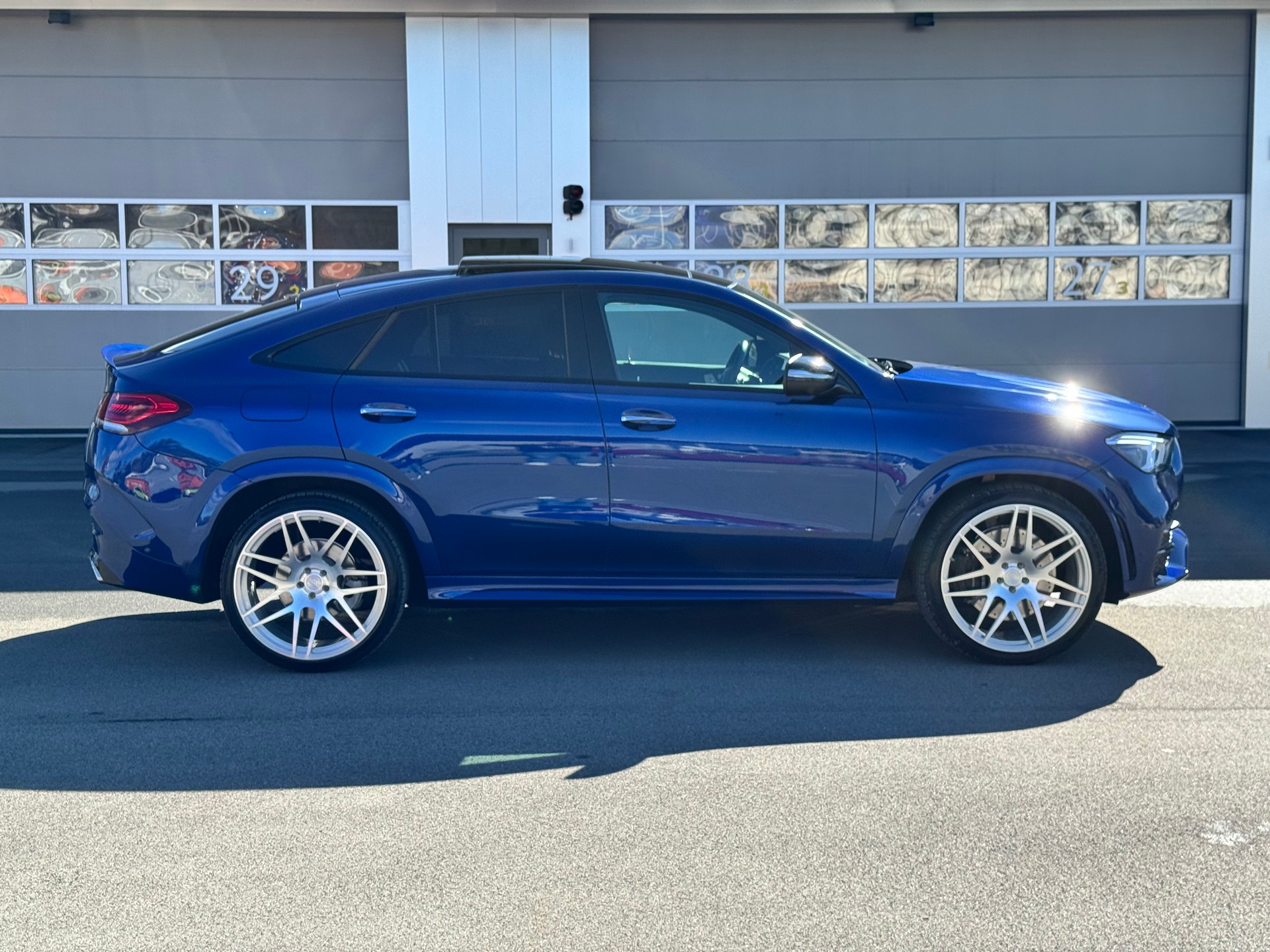 MERCEDES-BENZ GLE Coupé 350 d 4Matic+ 9G-Tronic-showroom-element-2