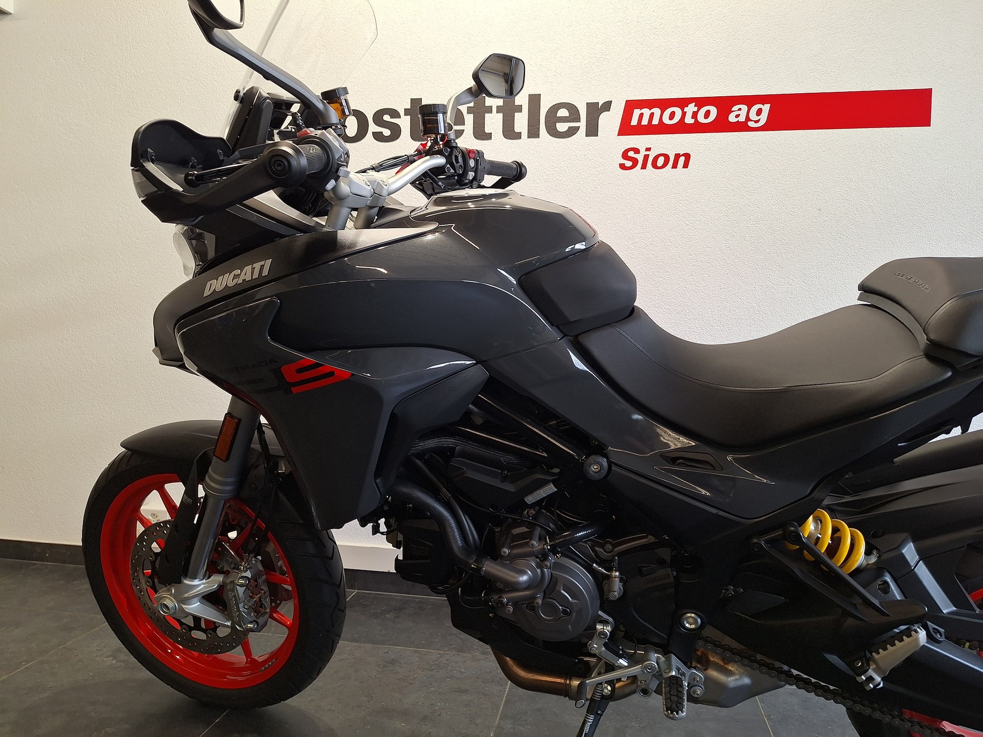 DUCATI Multistrada V2 S-image-6