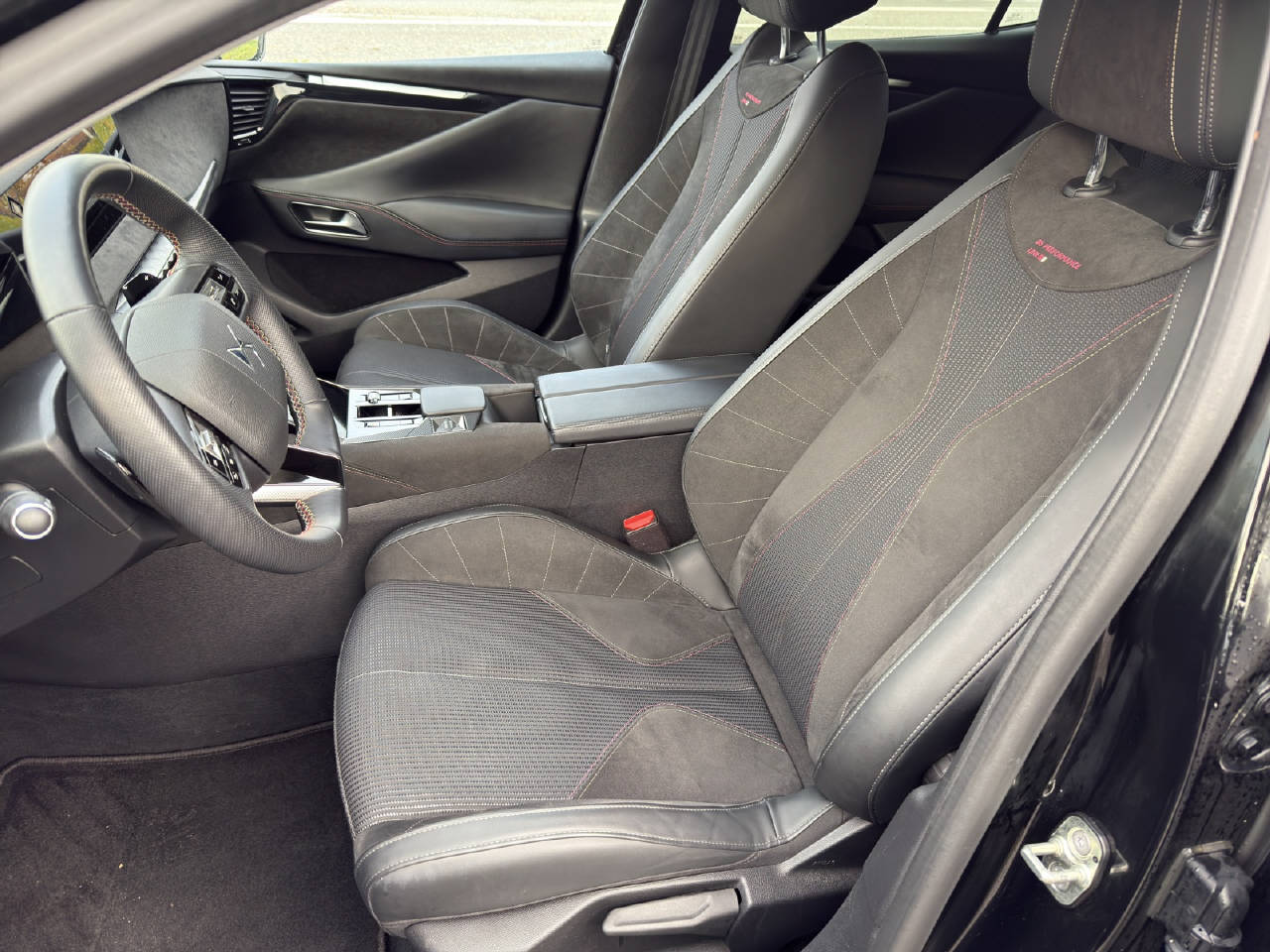 DS AUTOMOBILES DS4 1.6 E-Tense Ligne Noire-image-5
