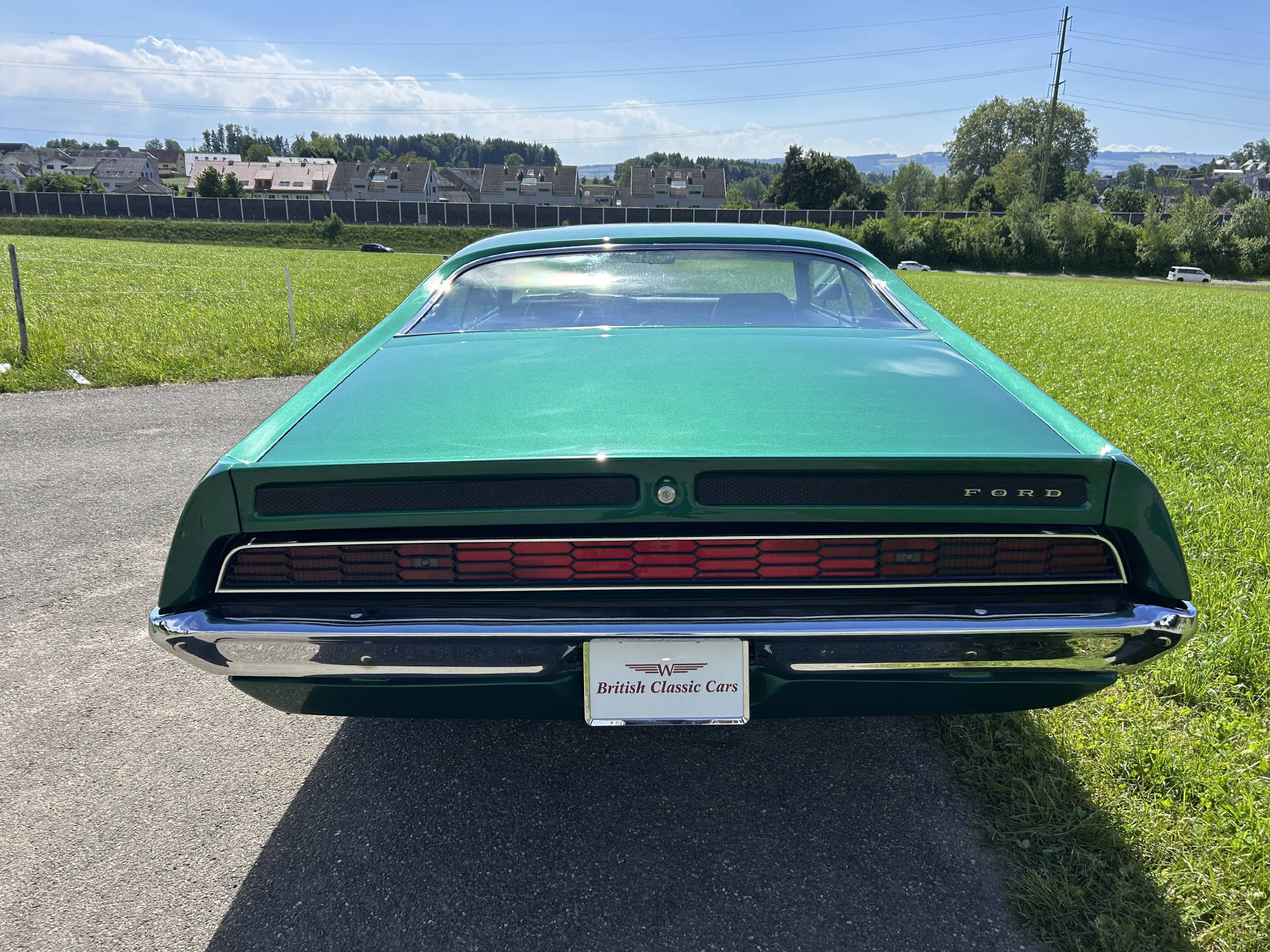 FORD Torino GT-showroom-element-3