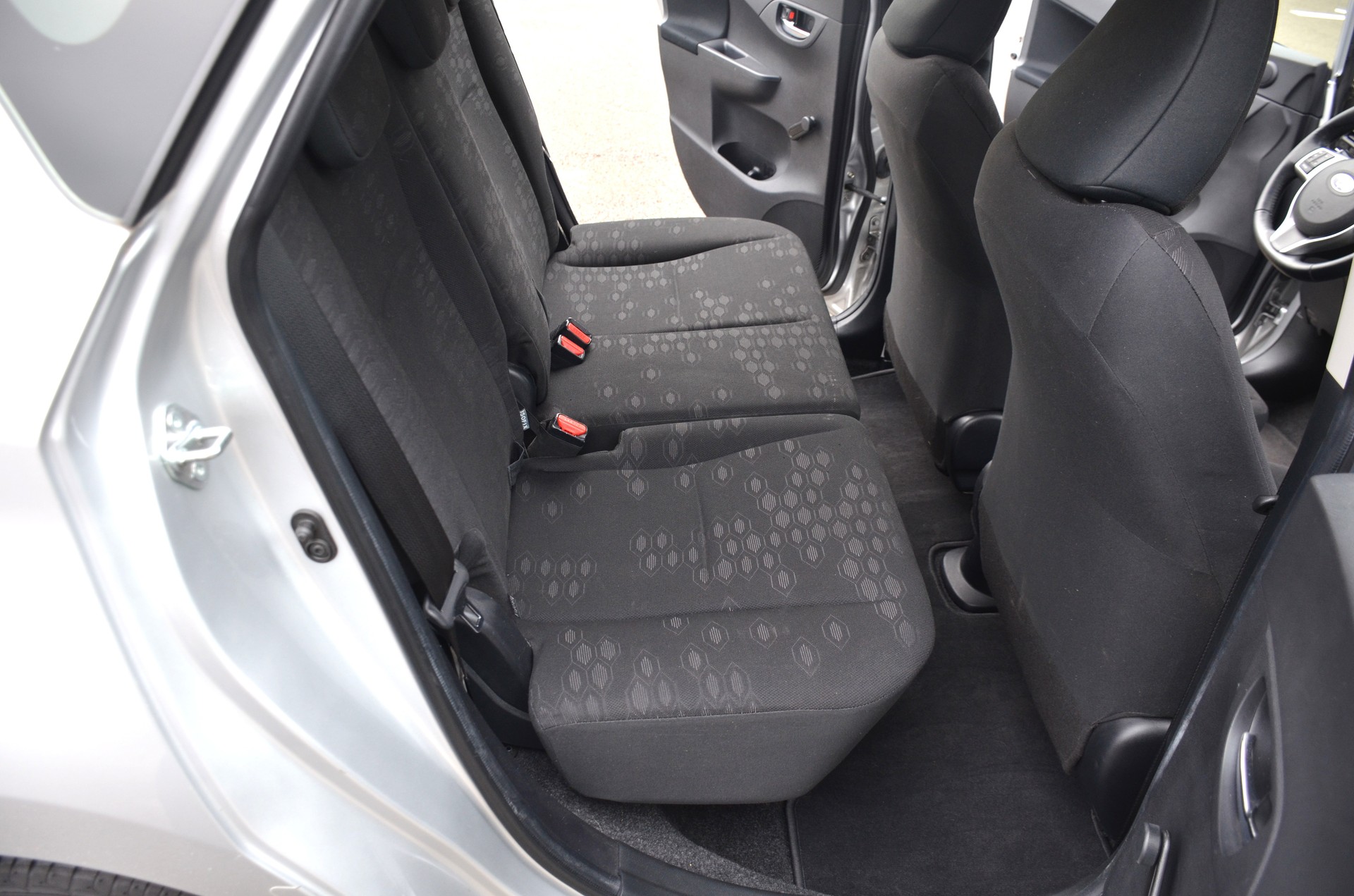 SUBARU Trezia 1.4D Swiss Automatic-image-15