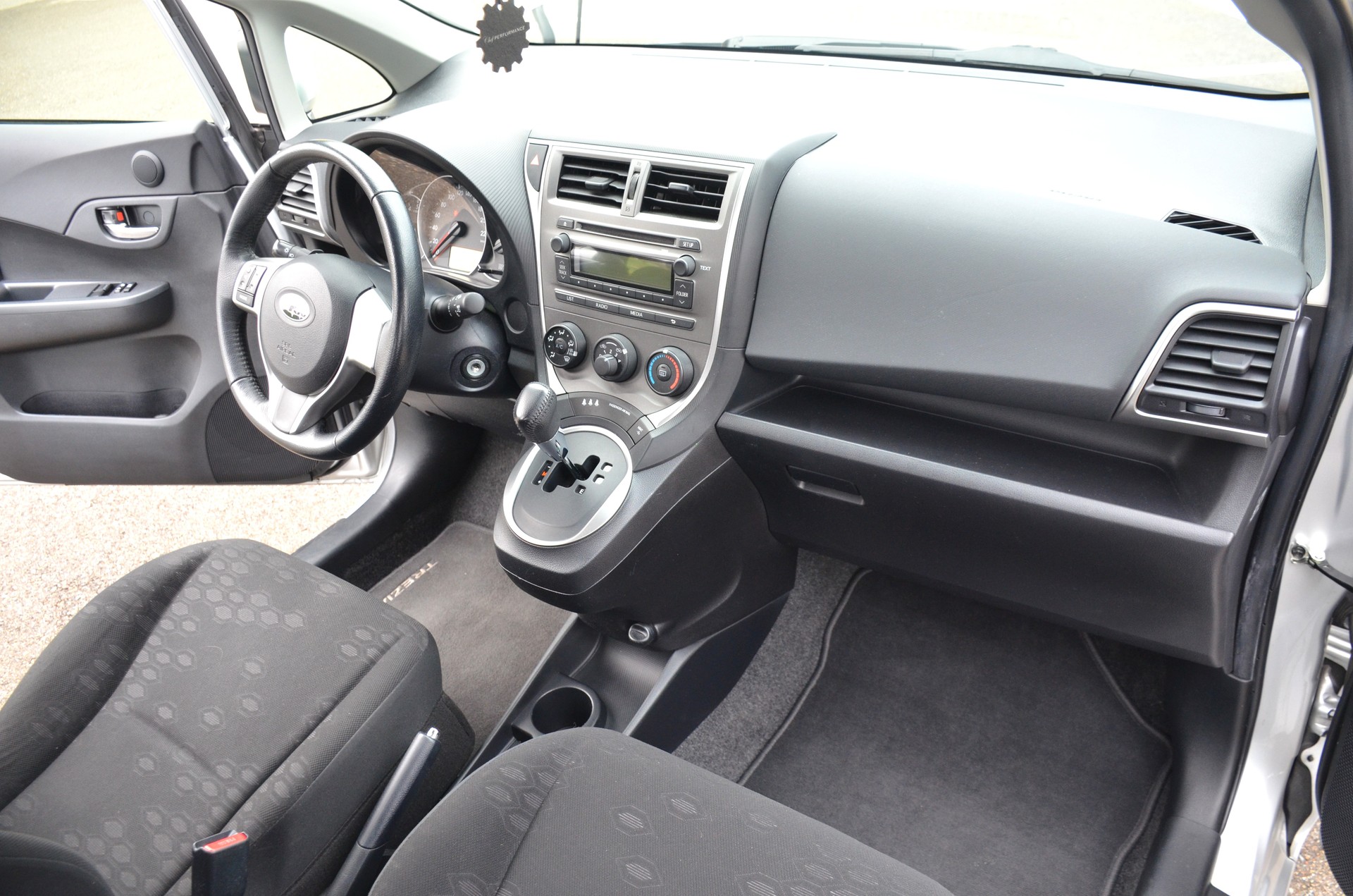 SUBARU Trezia 1.4D Swiss Automatic-image-14