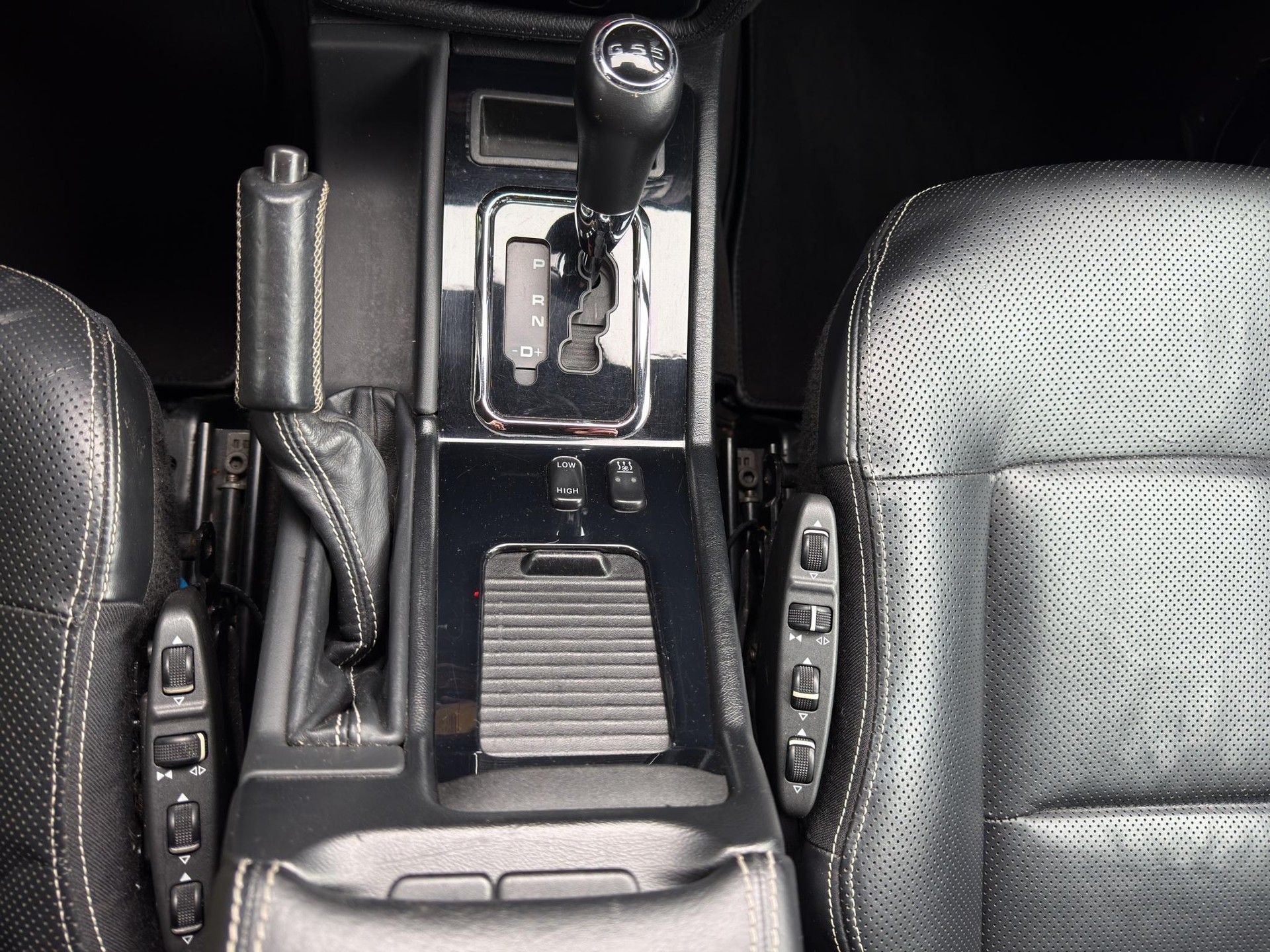 MERCEDES-BENZ G 55 AMG lang Wagon-image-21
