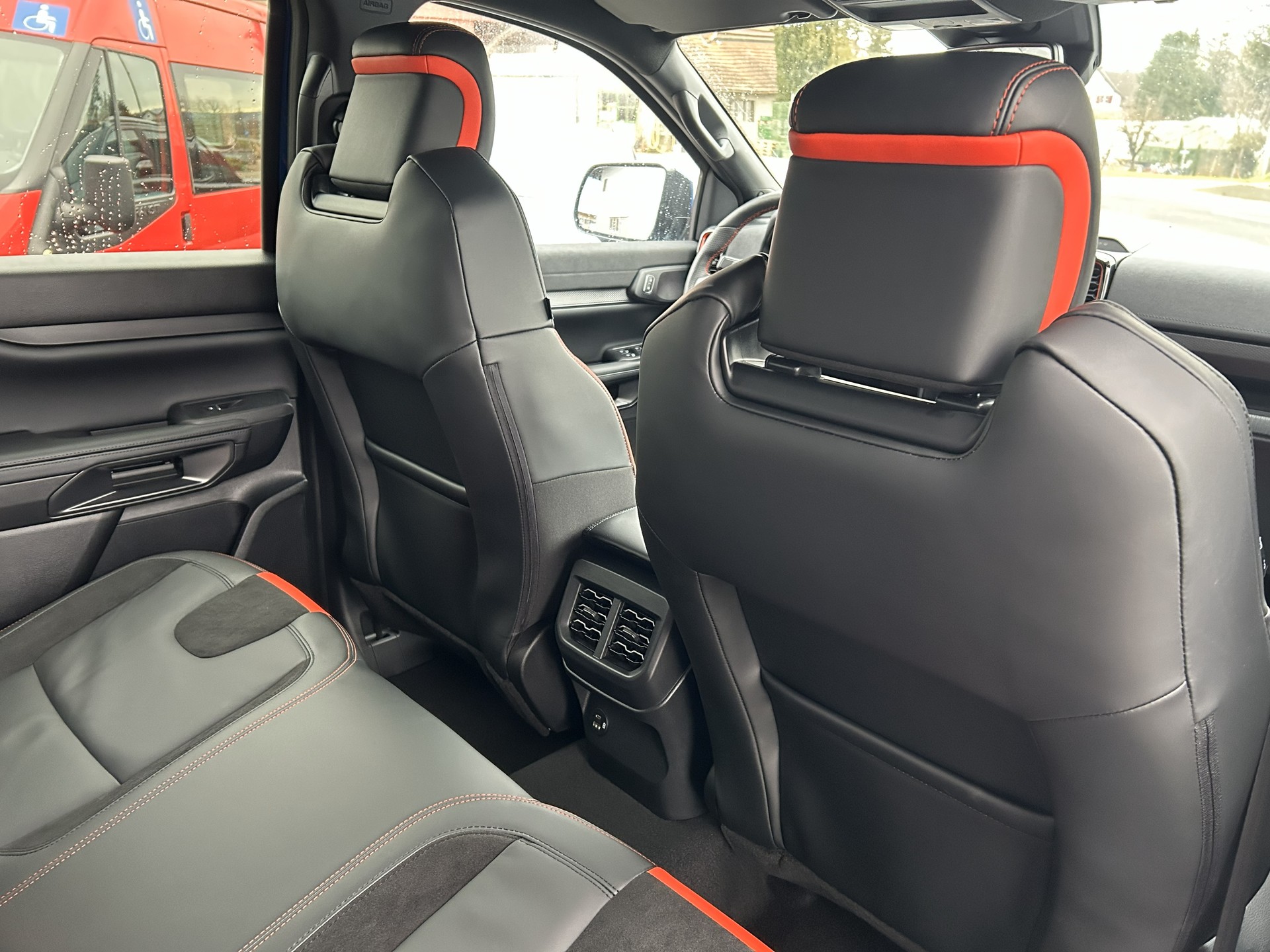 FORD Ranger Raptor 3.0 Eco Boost 4x4 A-image-5