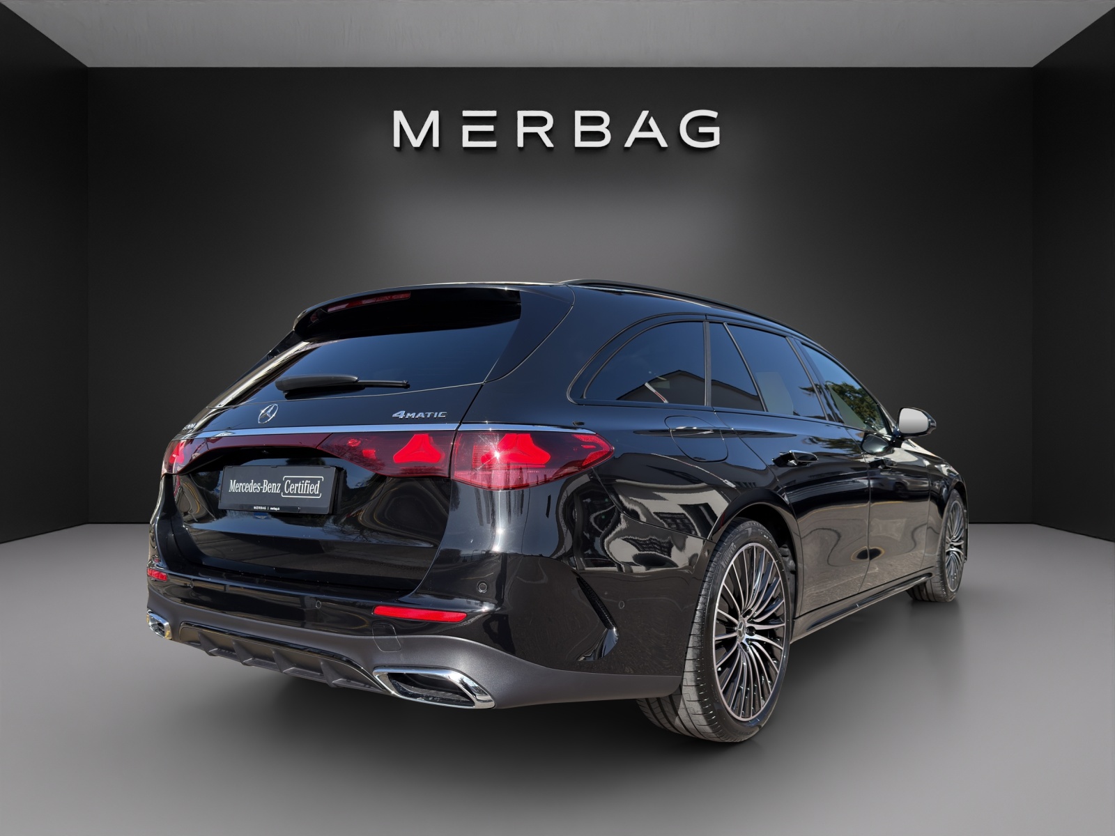MERCEDES-BENZ E 200 T 9G-Tronic 4Matic-image-2