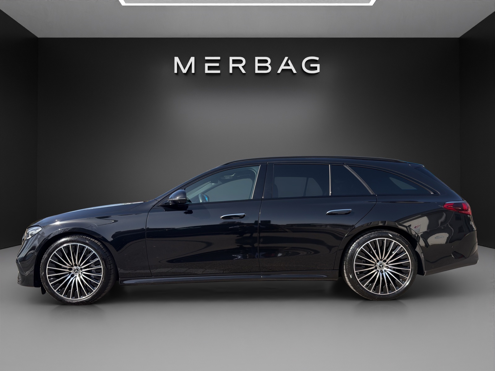 MERCEDES-BENZ E 200 T 9G-Tronic 4Matic-image-5