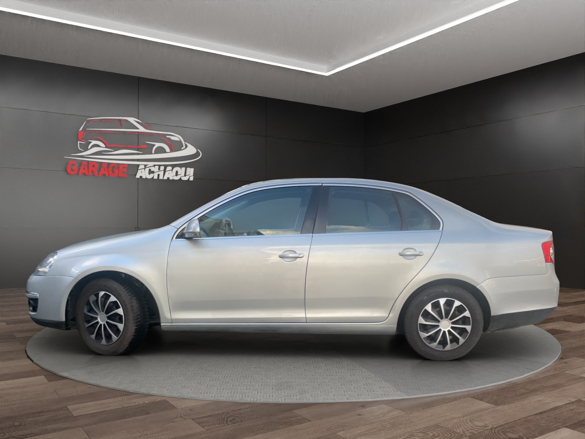 VW Jetta 1.4 TSI Comfortline DSG-image-2