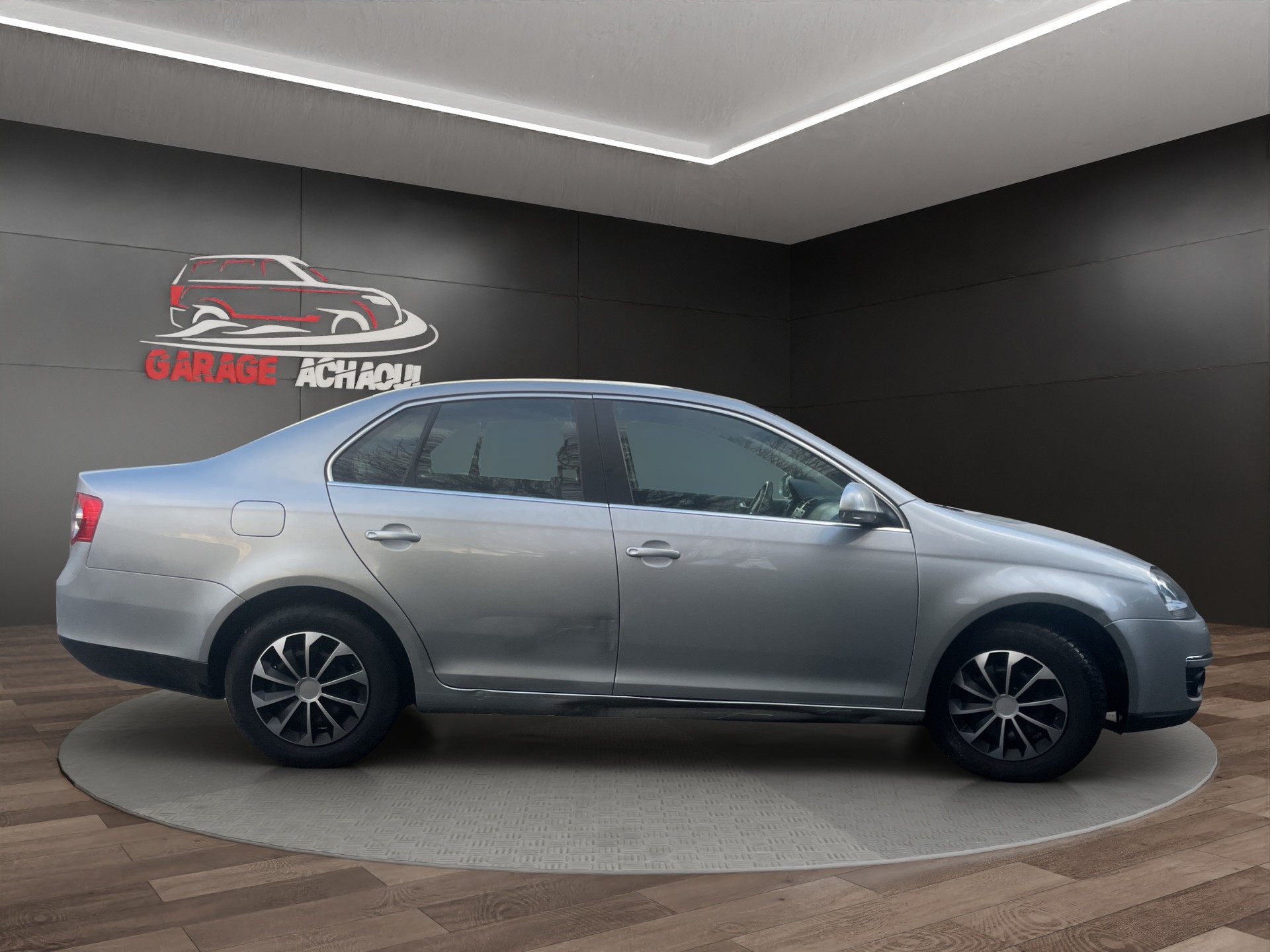 VW Jetta 1.4 TSI Comfortline DSG-image-6