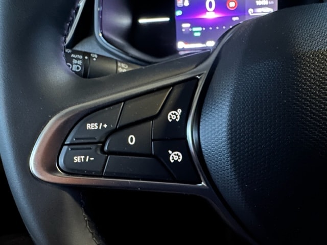 RENAULT Clio 1.0 Evolution X-Tronic-image-13