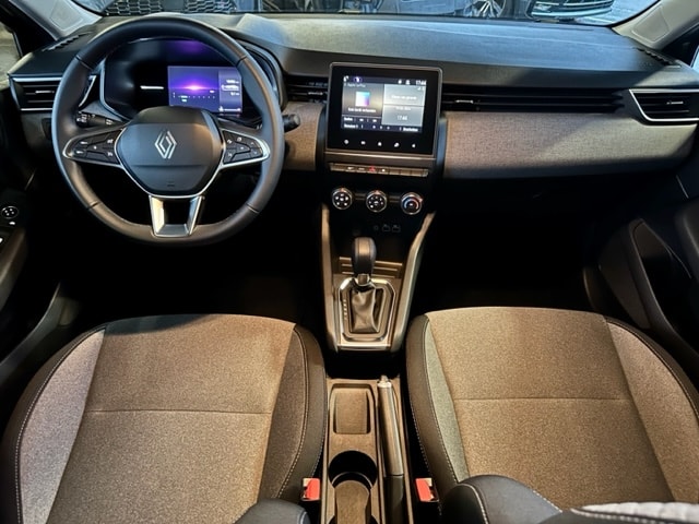 RENAULT Clio 1.0 Evolution X-Tronic-image-9