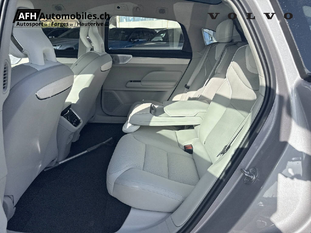 VOLVO ES90 Ultra-image-14