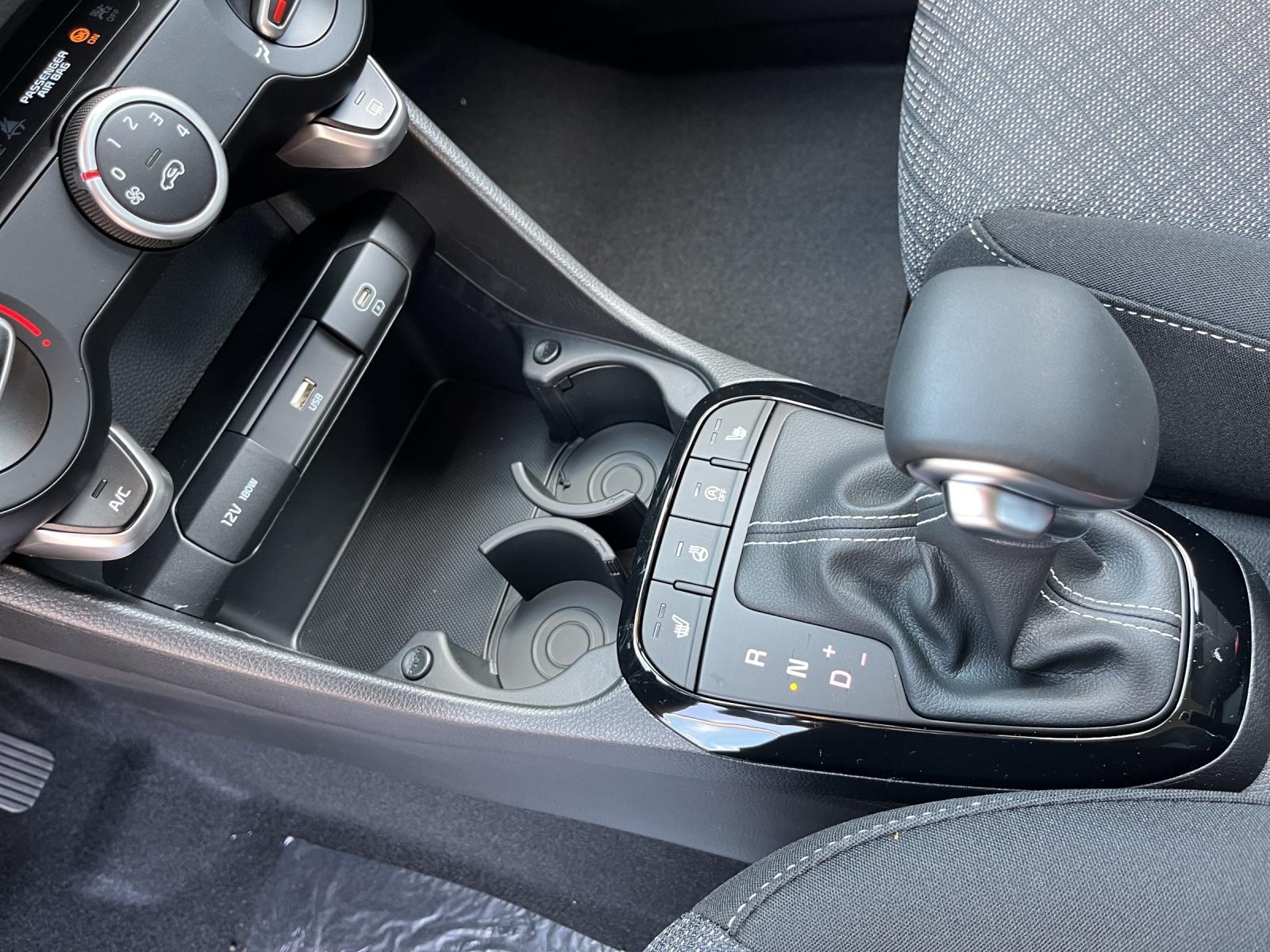 KIA Picanto 1.0 GDi First Edition-image-12