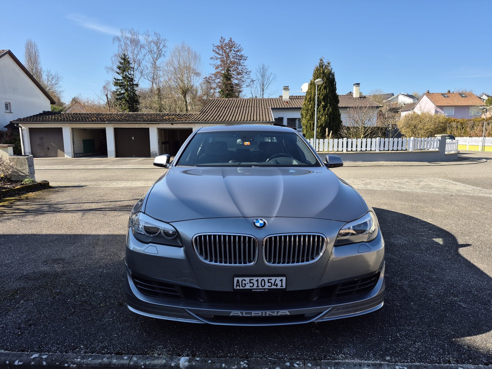 BMW-ALPINA B5 BiTurbo 4.4 V8 Switch-Tronic-showroom-element-3