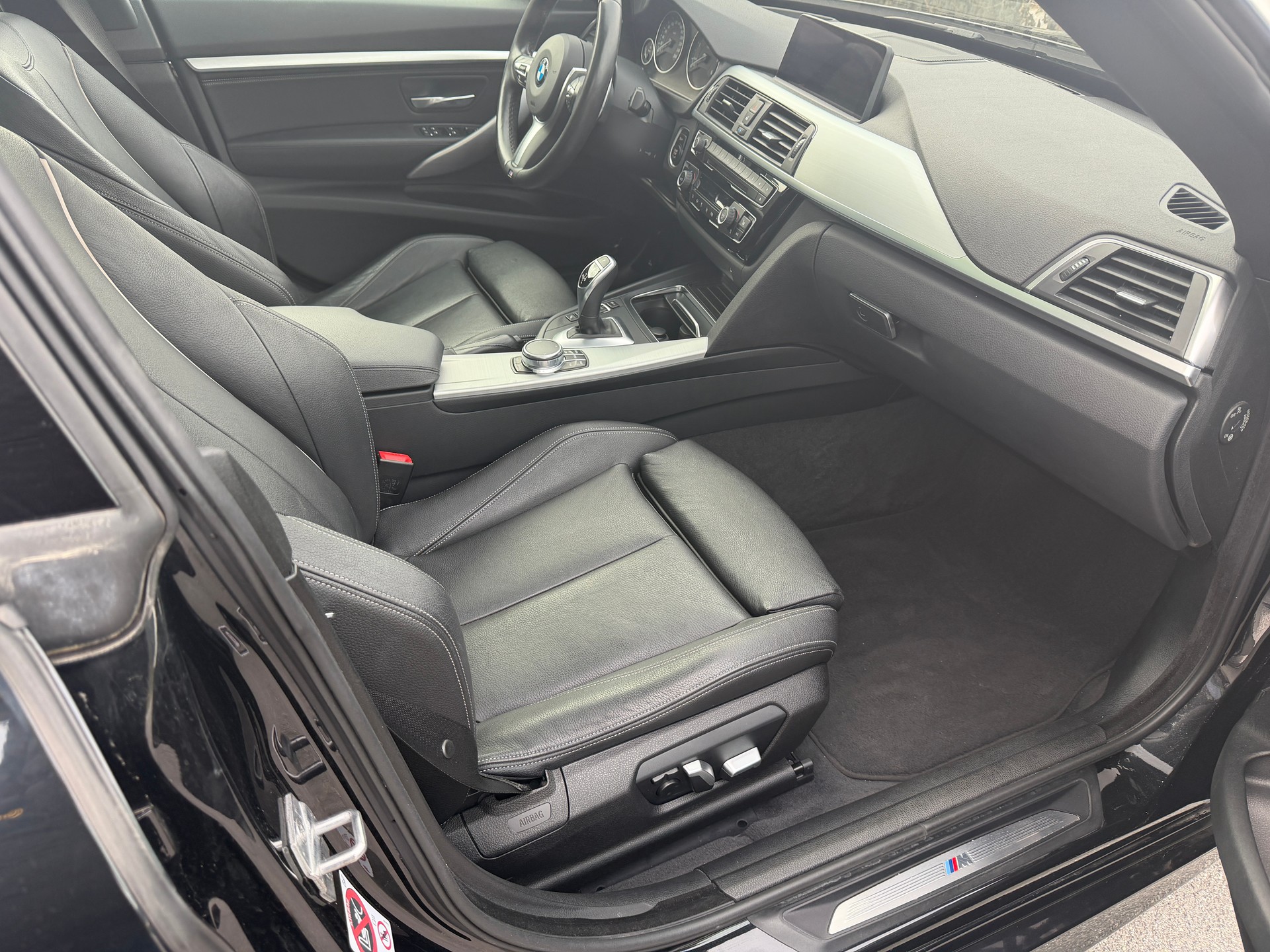 BMW 335d GT xDrive M Sport Steptronic-image-11