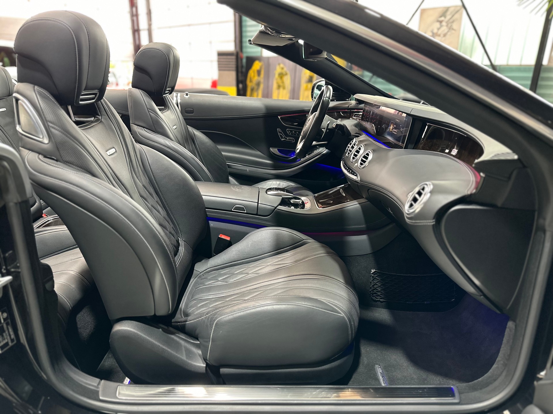 MERCEDES-BENZ S 65 AMG Cabriolet Speedshift 7G-Tronic-image-17