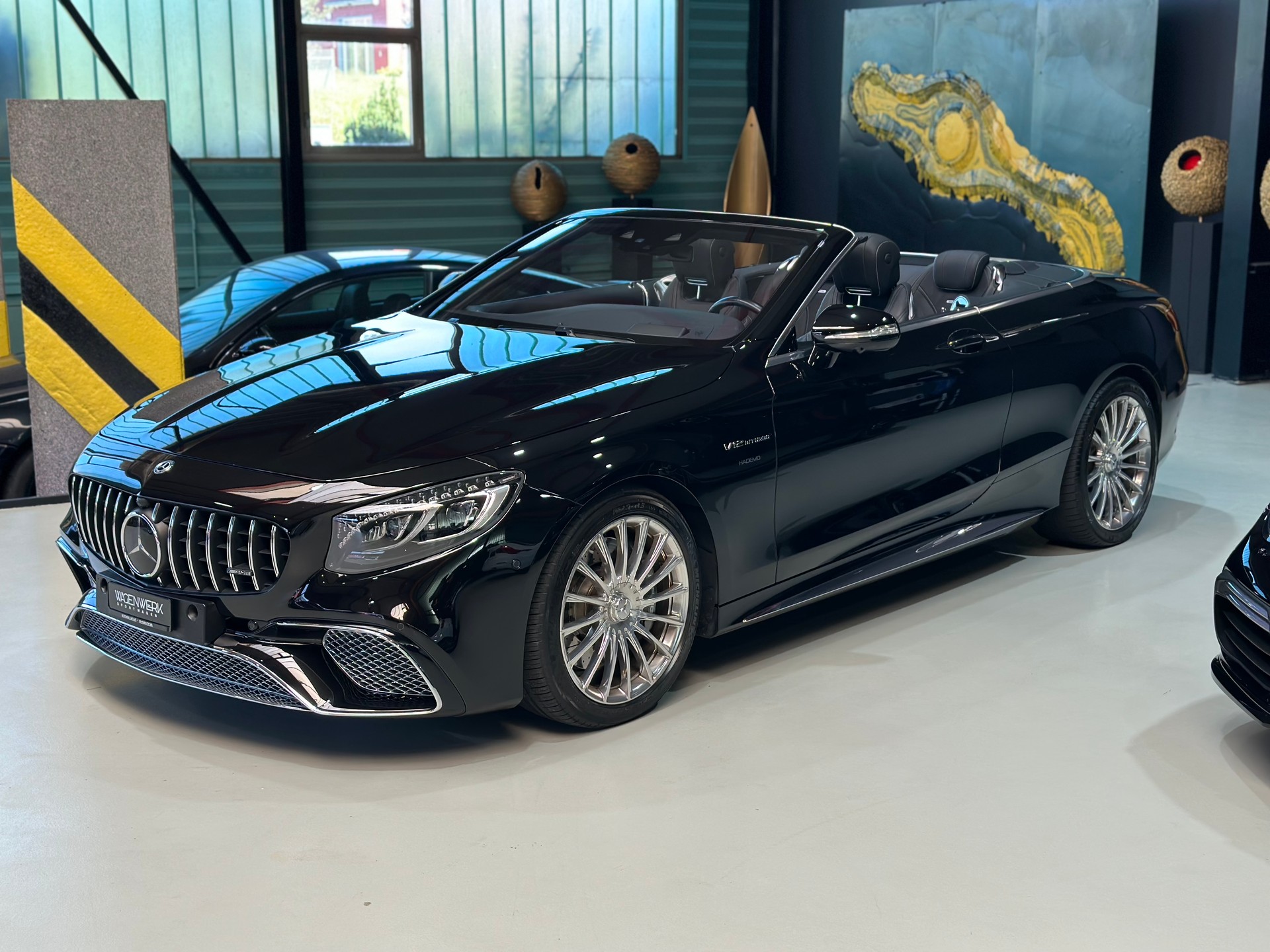 MERCEDES-BENZ S 65 AMG Cabriolet Speedshift 7G-Tronic-showroom-element-3