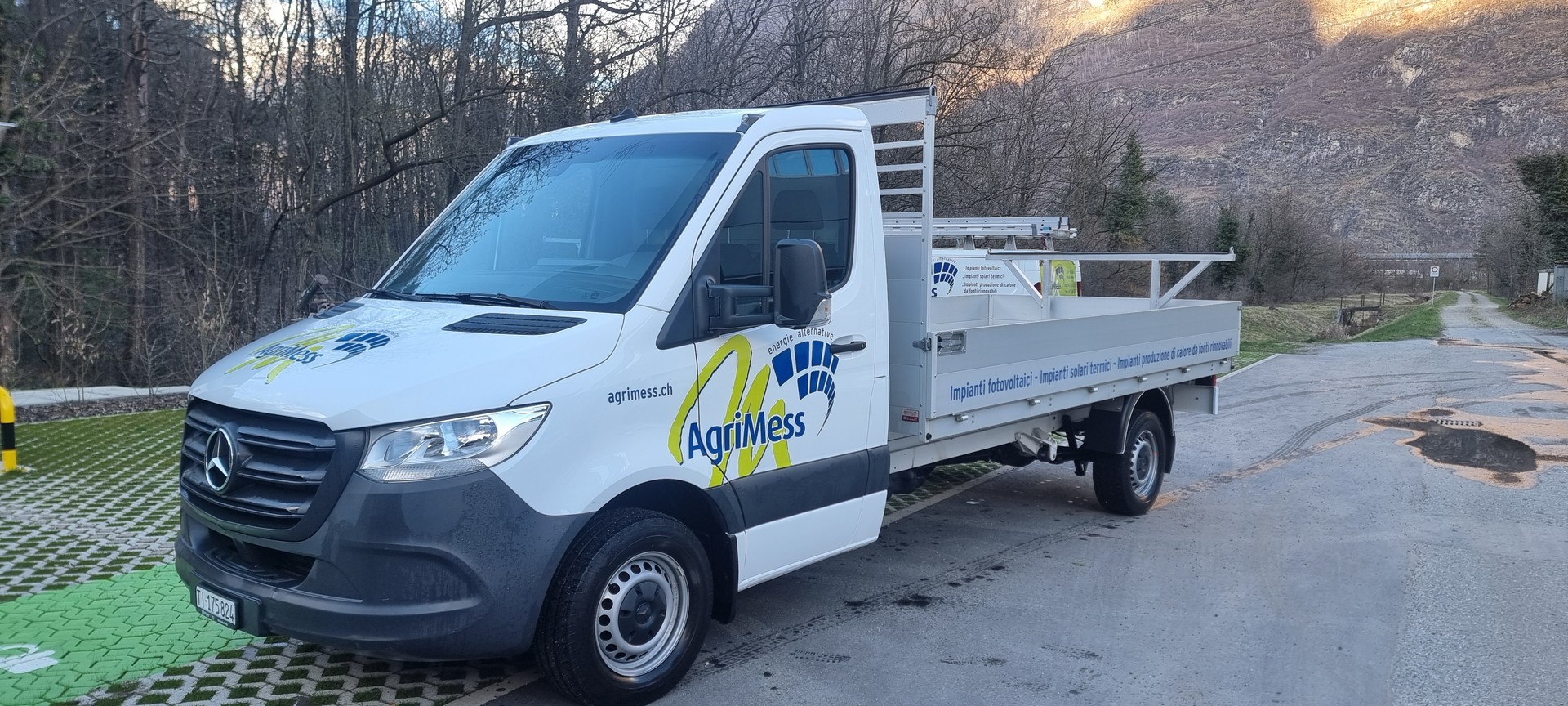 MERCEDES-BENZ Sprinter 317 CDI Lang 9G-TRONIC-image-0