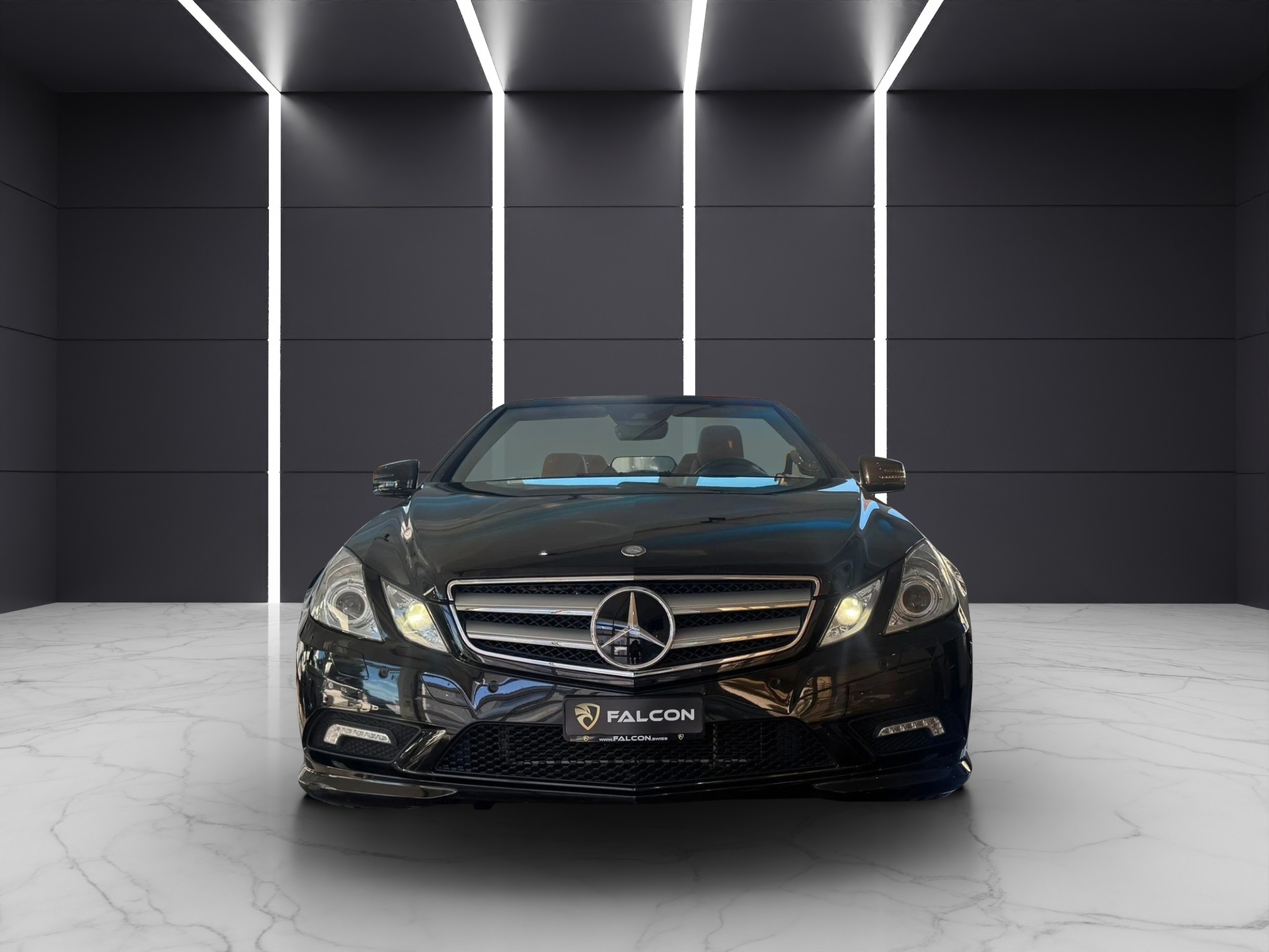 MERCEDES-BENZ E 350 CGI BlueEfficiency 7G-Tronic-showroom-element-1