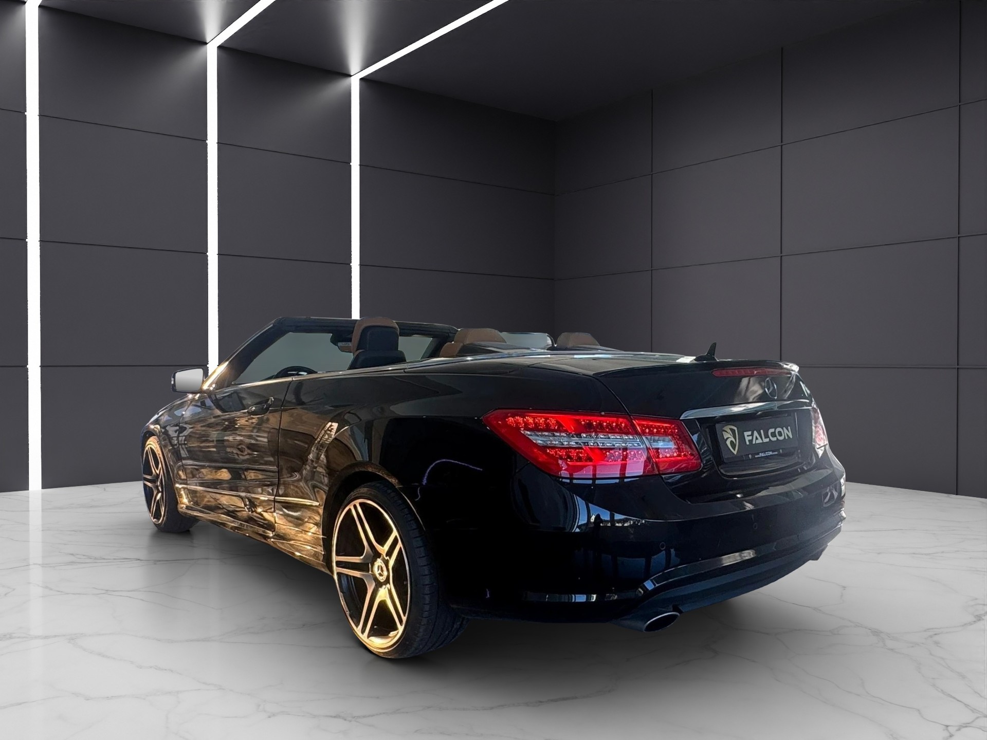MERCEDES-BENZ E 350 CGI BlueEfficiency 7G-Tronic-image-4