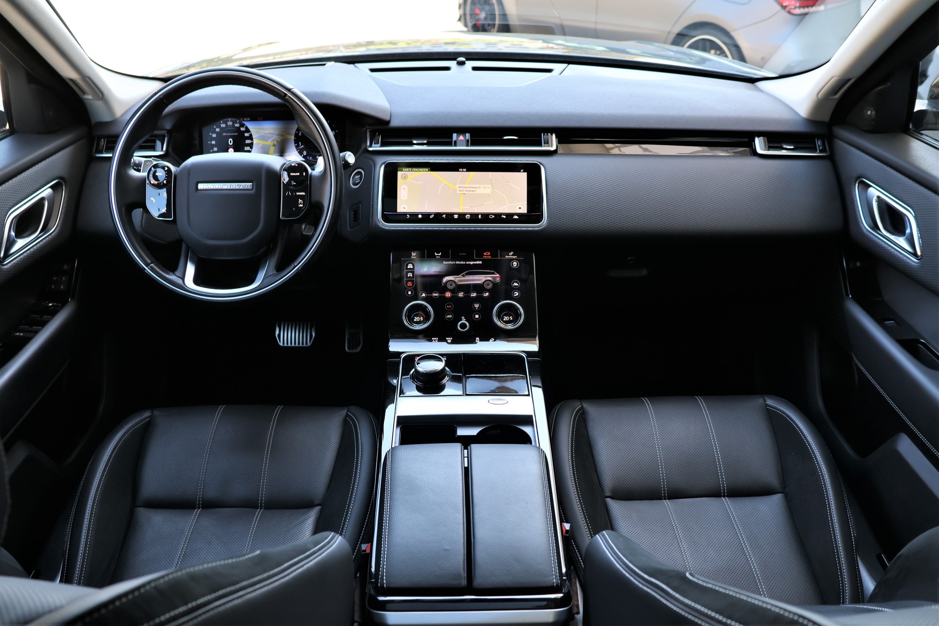 LAND ROVER Range Rover Velar R-Dynamic P 300 Automatic (CH)-image-14