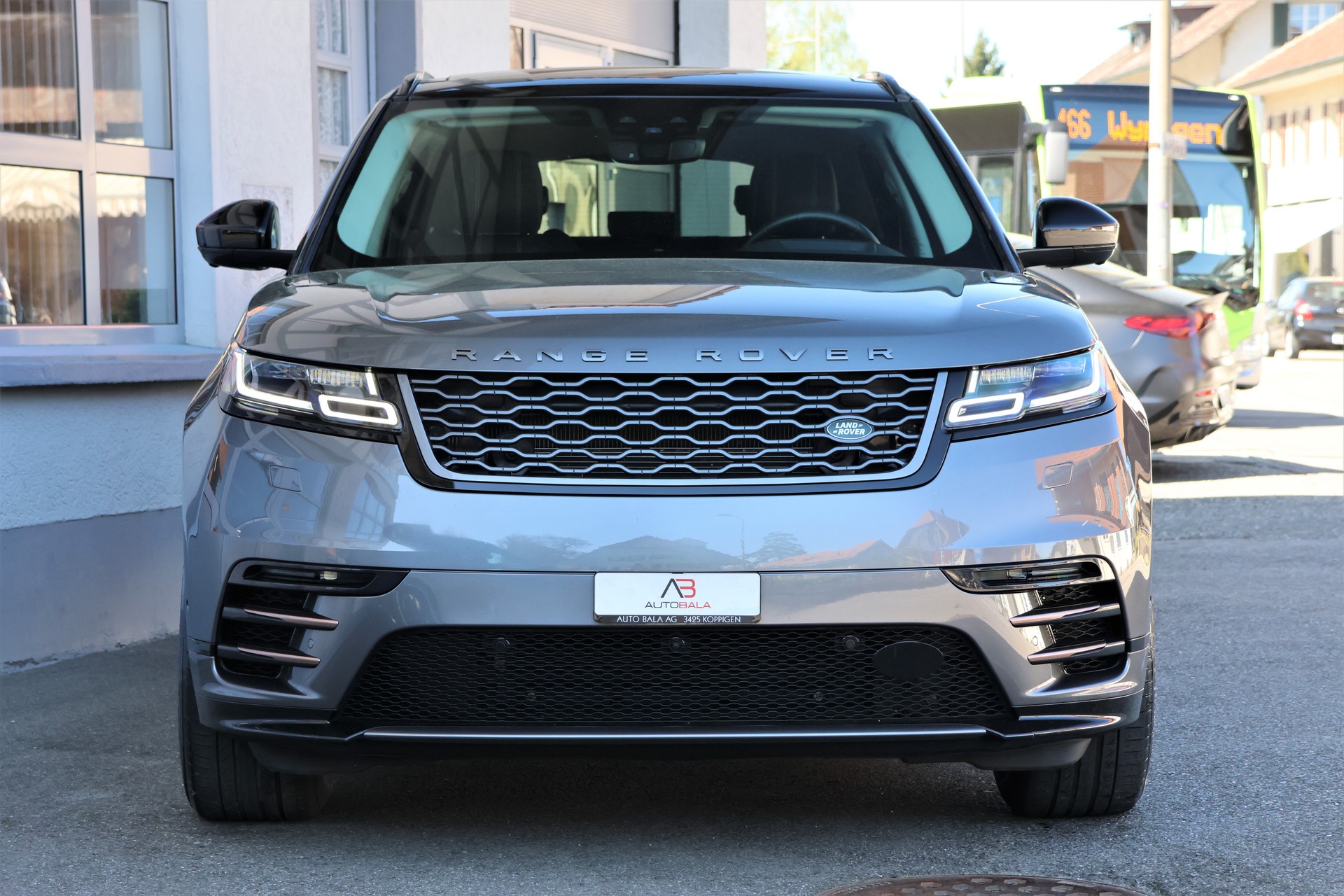 LAND ROVER Range Rover Velar R-Dynamic P 300 Automatic (CH)-showroom-element-1