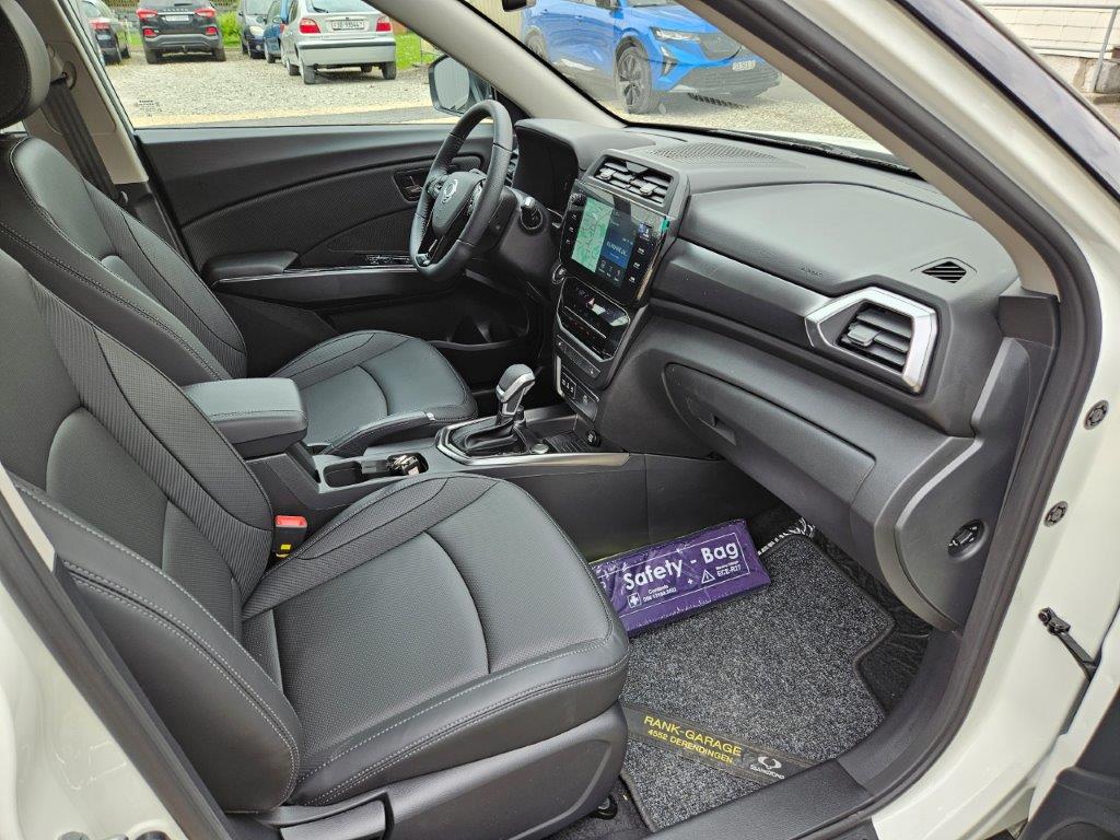 KGM-SsangYong Tivoli 1.5 T-Gdi Platinum 4WD-image-15