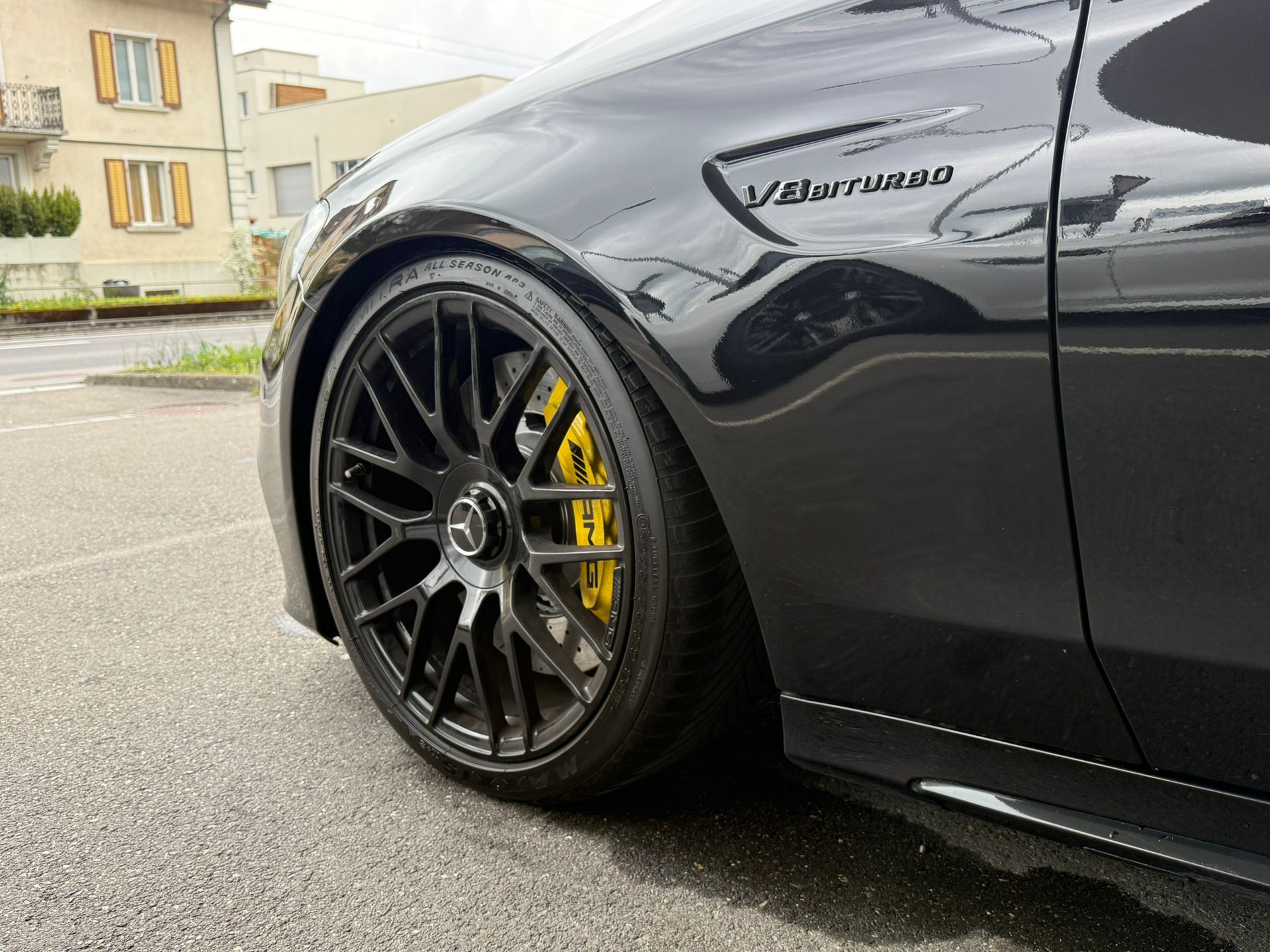 MERCEDES-BENZ C 63 S AMG Speedshift-showroom-element-3