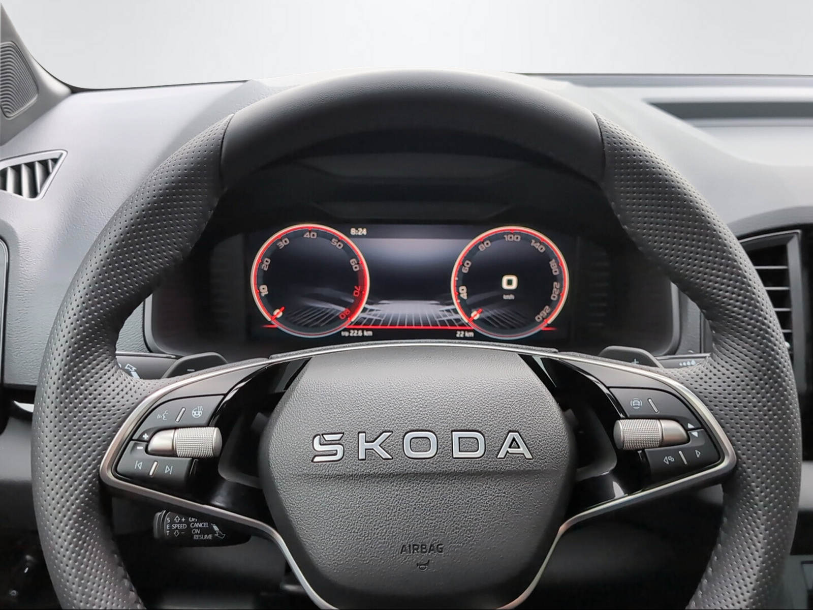 SKODA Karoq 2.0 TSI SportLine 4x4 DSG-image-6