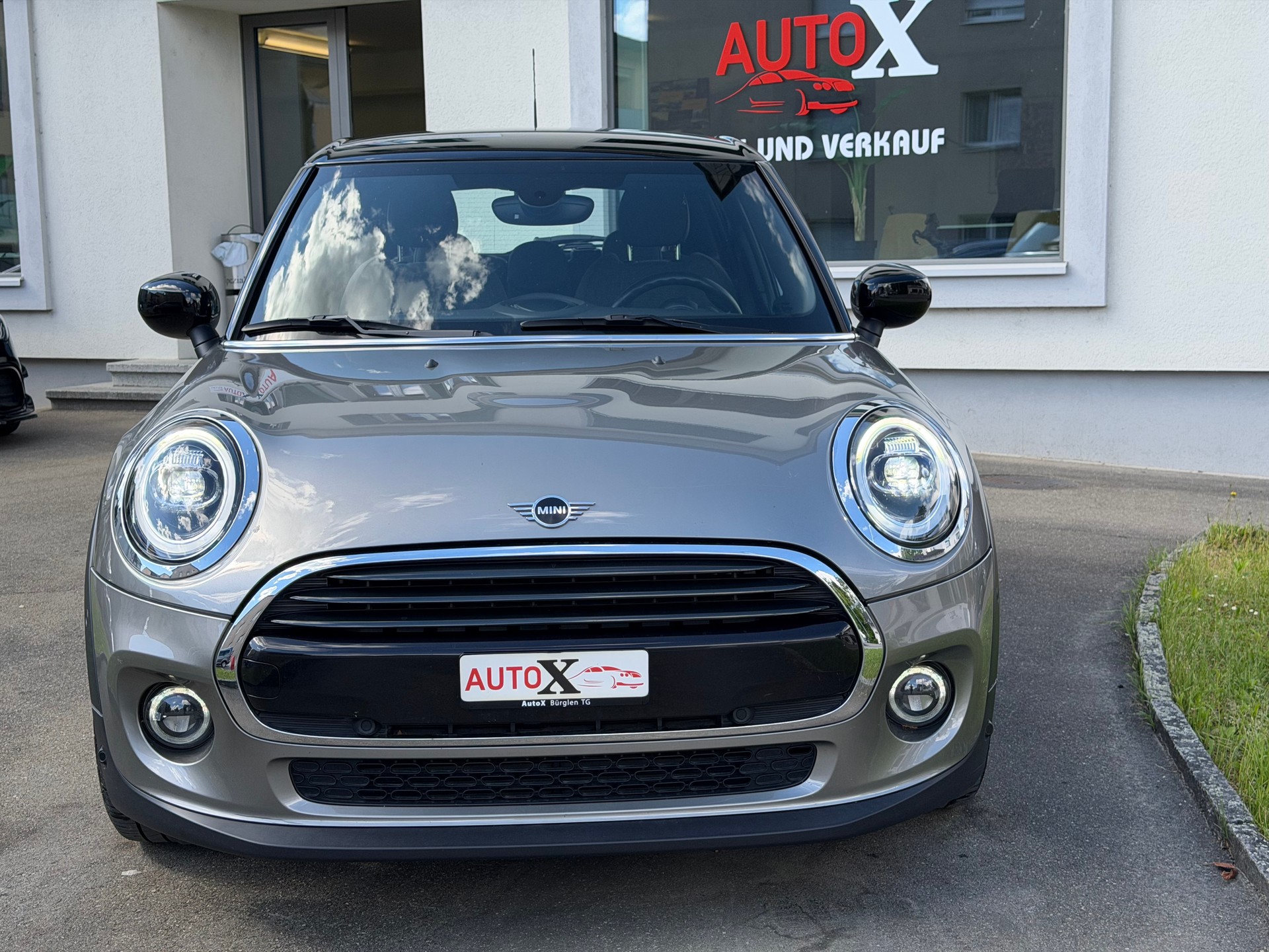 MINI Cooper Steptronic DKG-image-3