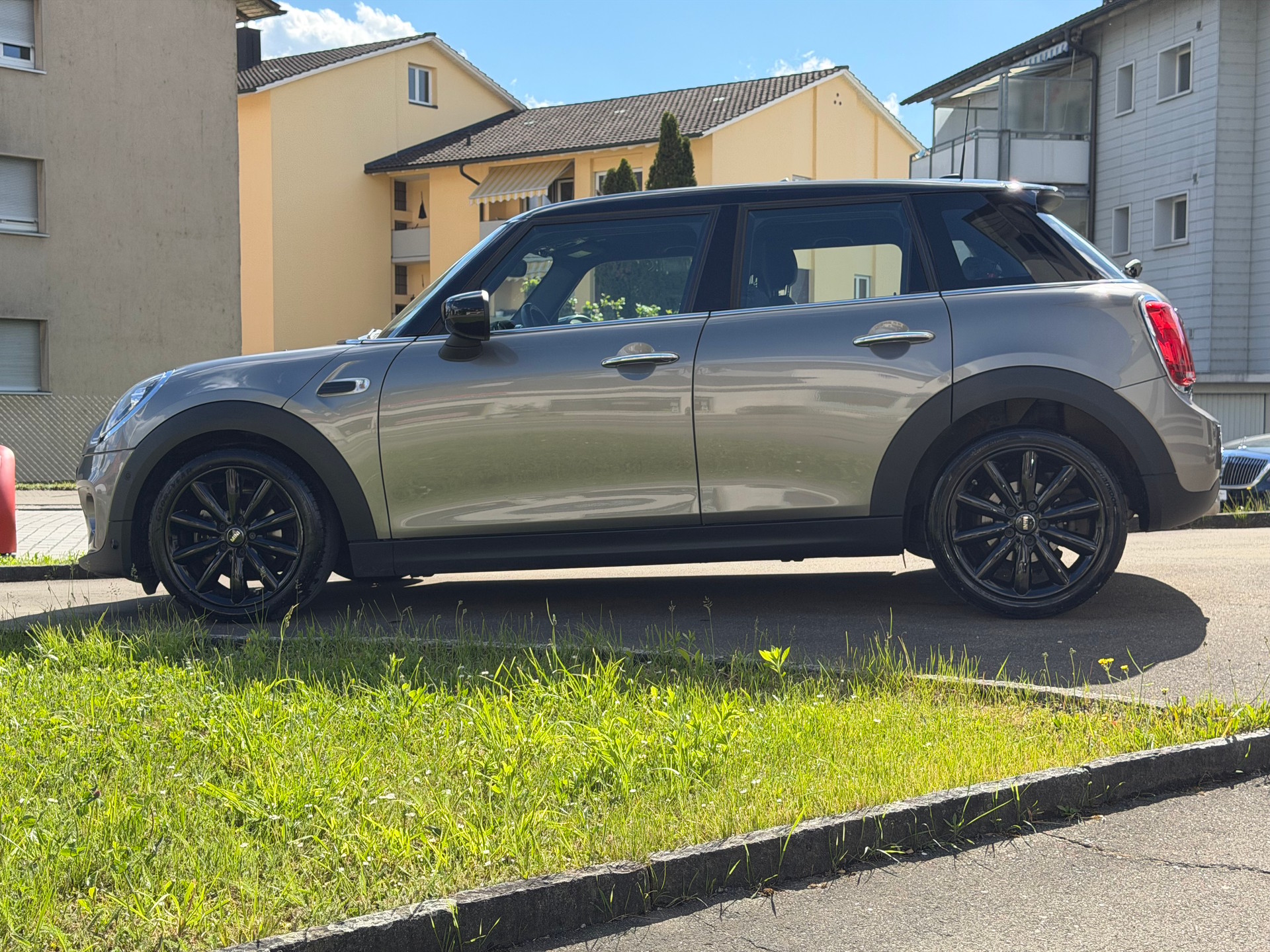 MINI Cooper Steptronic DKG-image-4