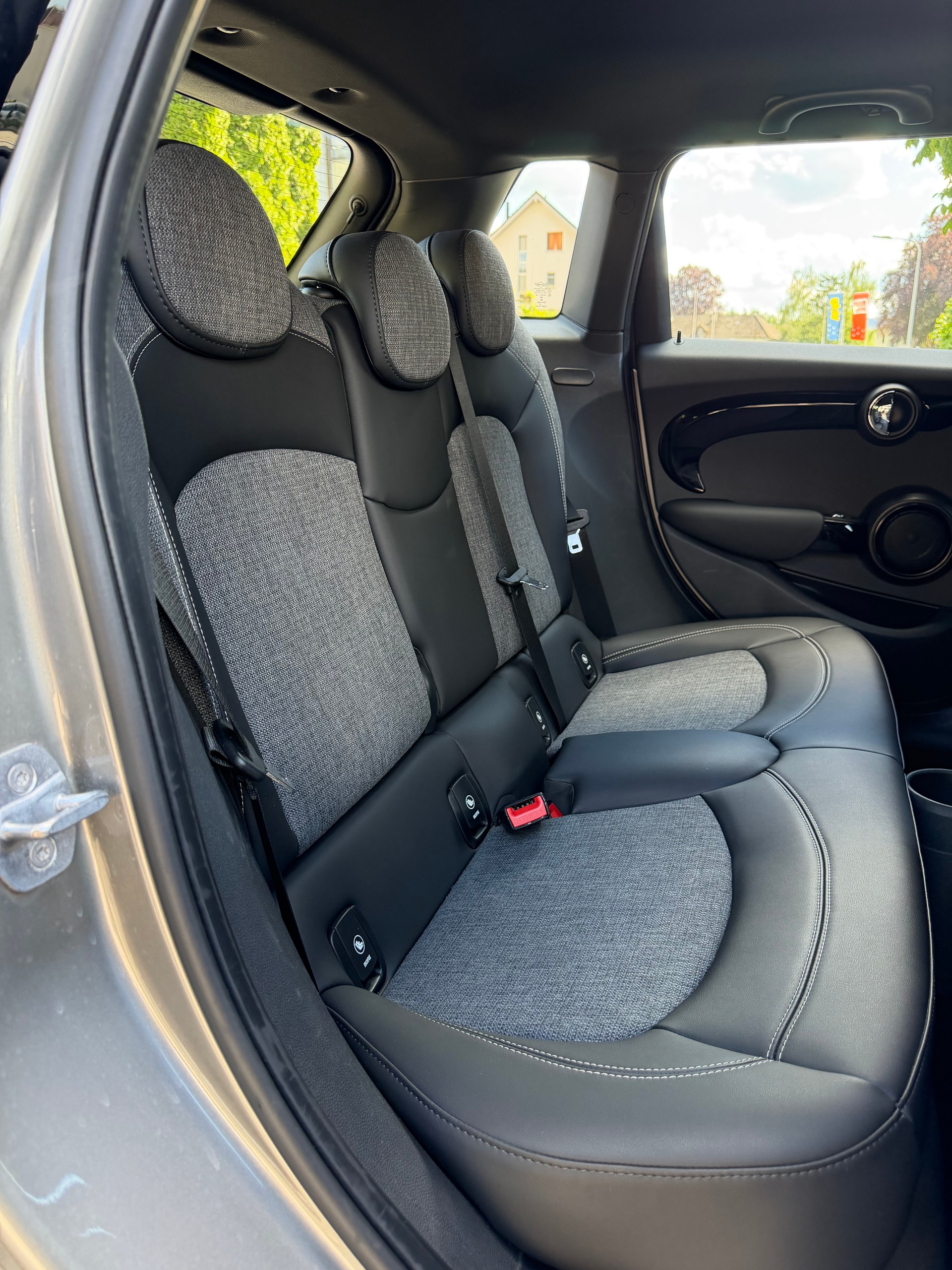MINI Cooper Steptronic DKG-image-12