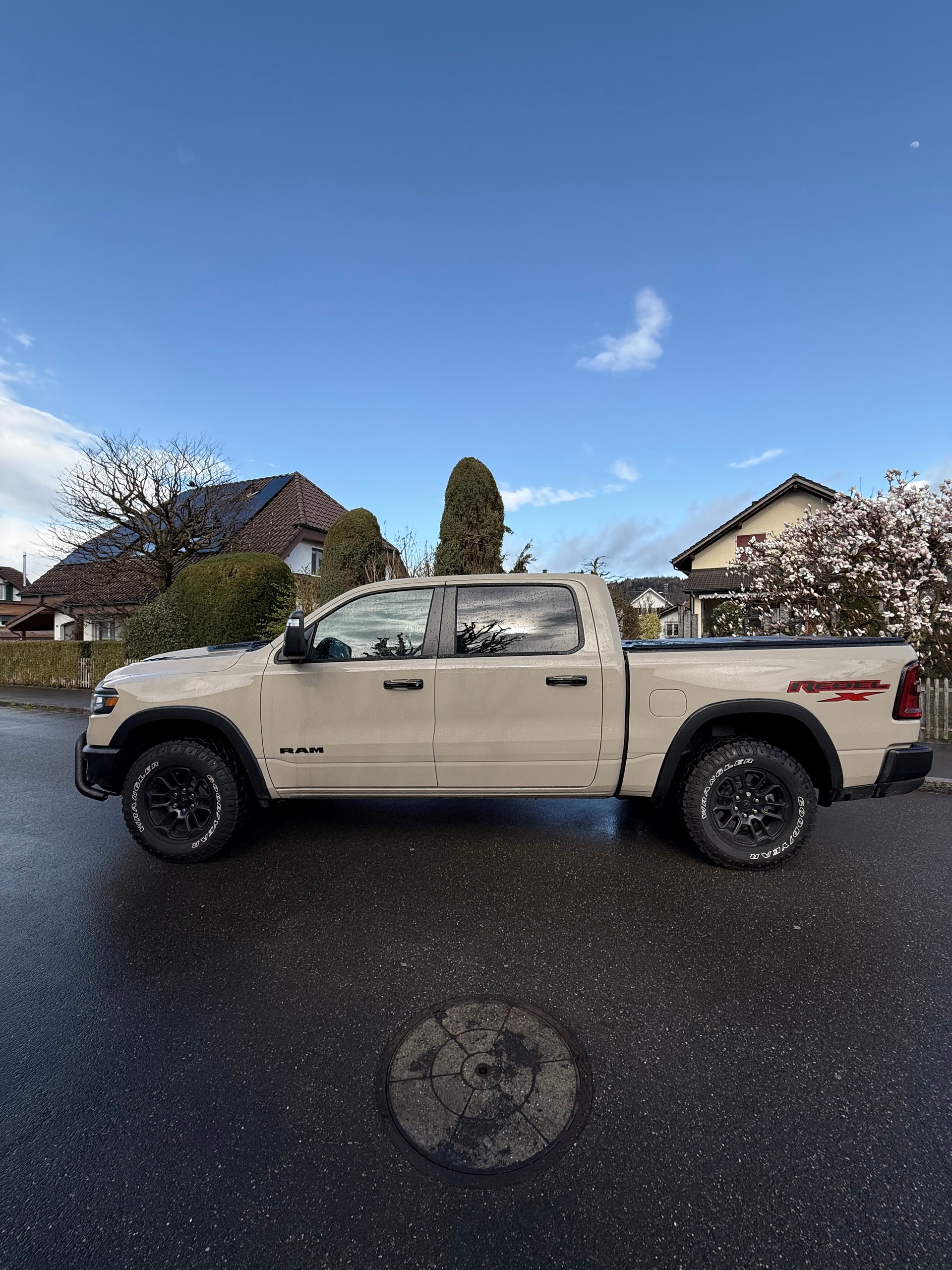 DODGE Ram-image-4