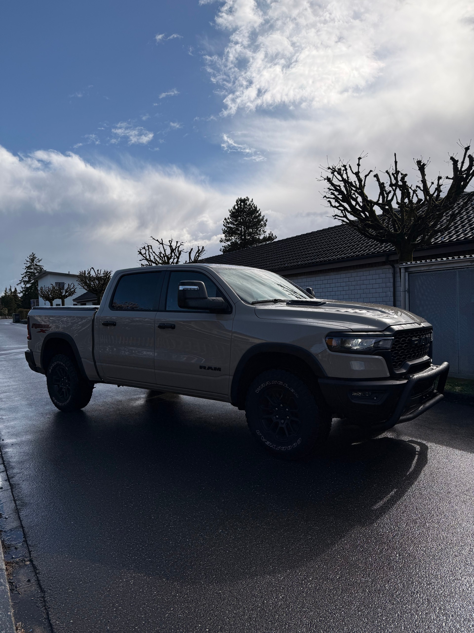 DODGE Ram-image-2