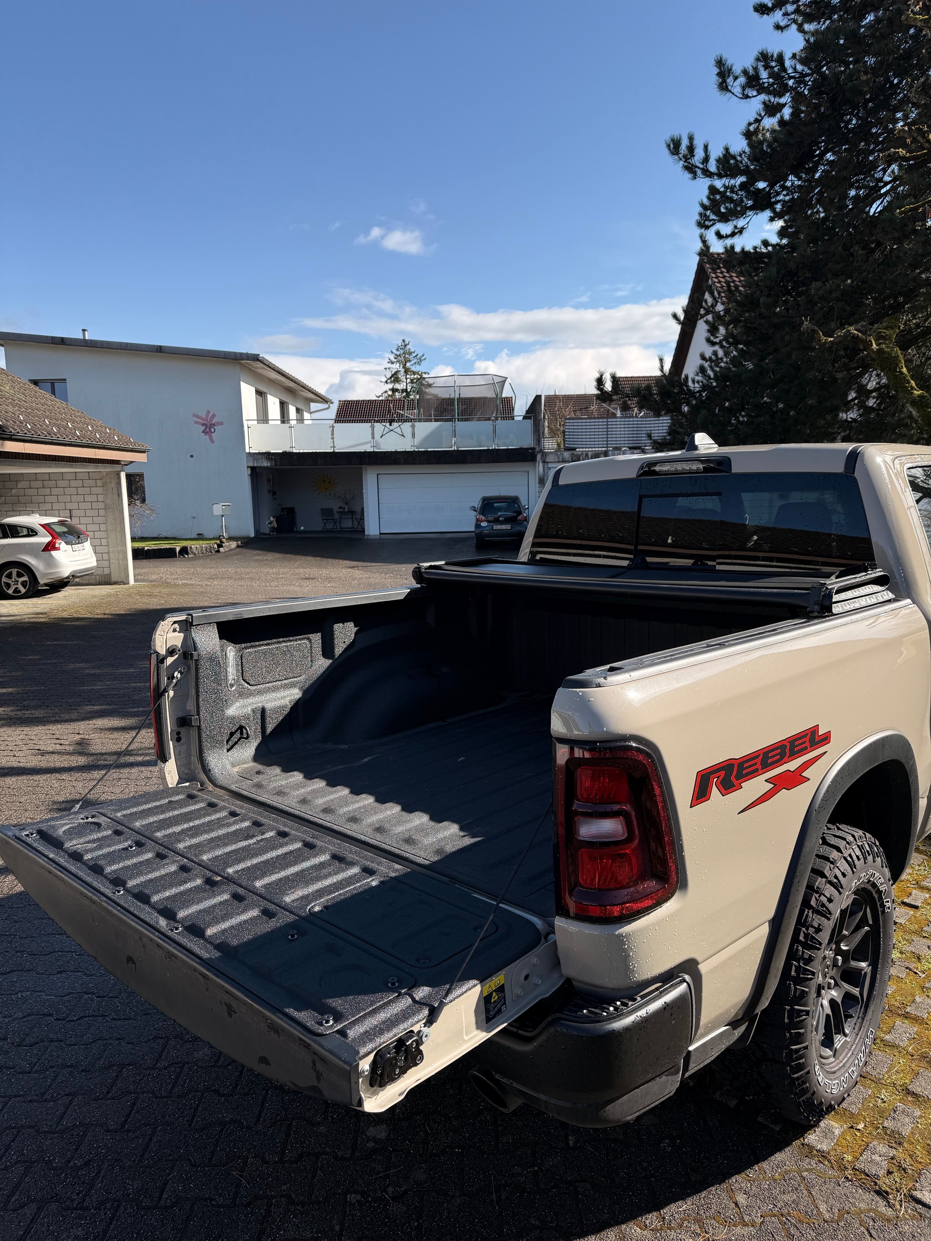 DODGE Ram-image-7