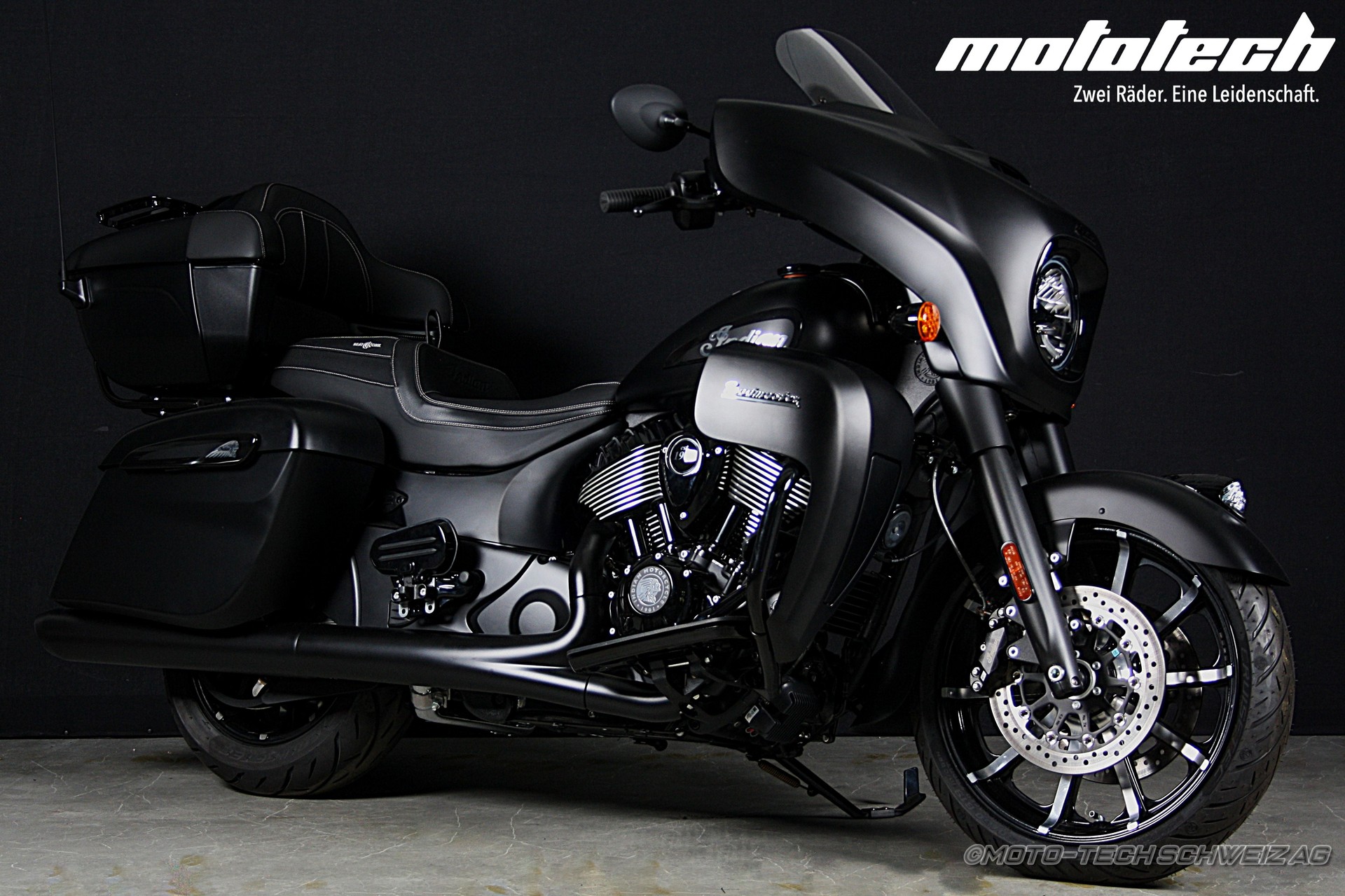 INDIAN Roadmaster Dark Horse-image-5
