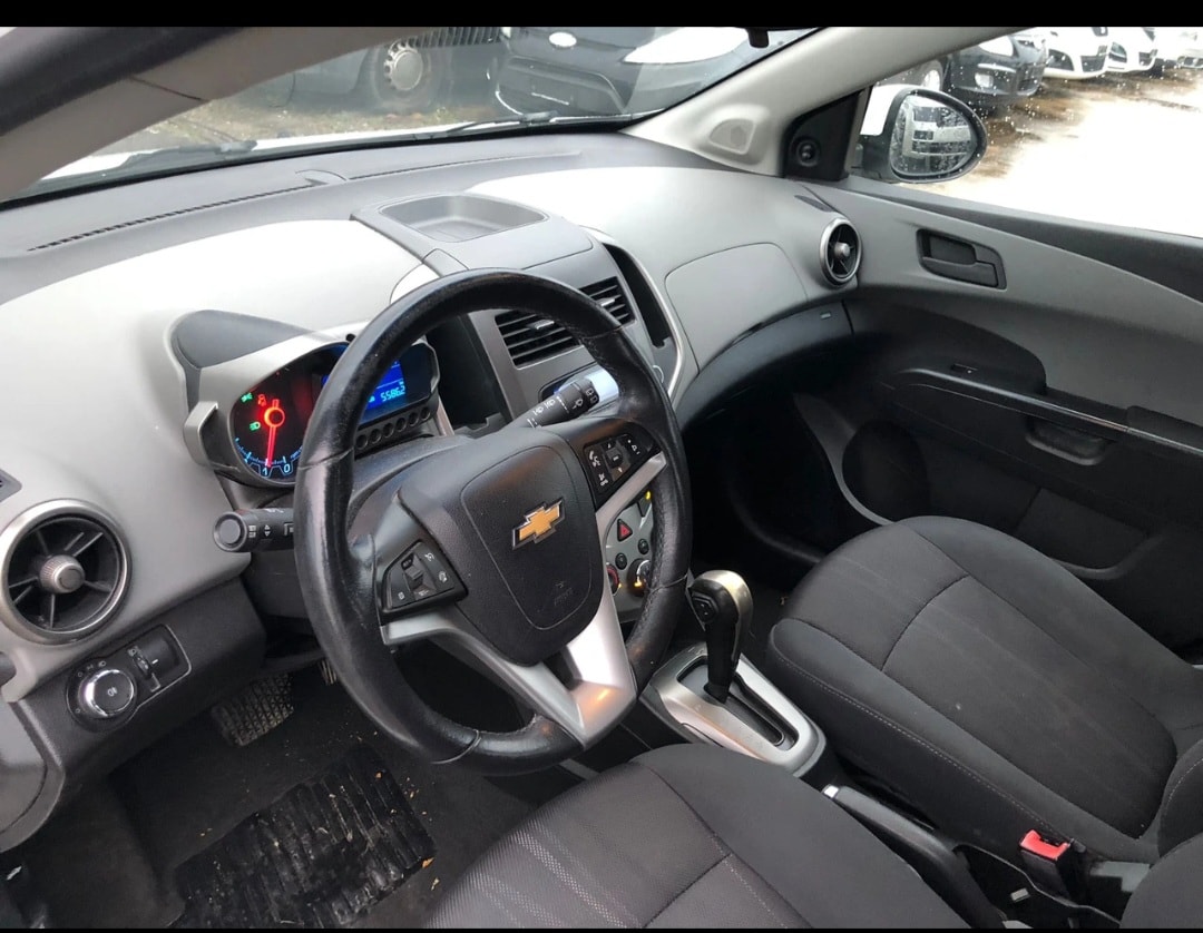 CHEVROLET Aveo 1.4 LT Automatic-image-7